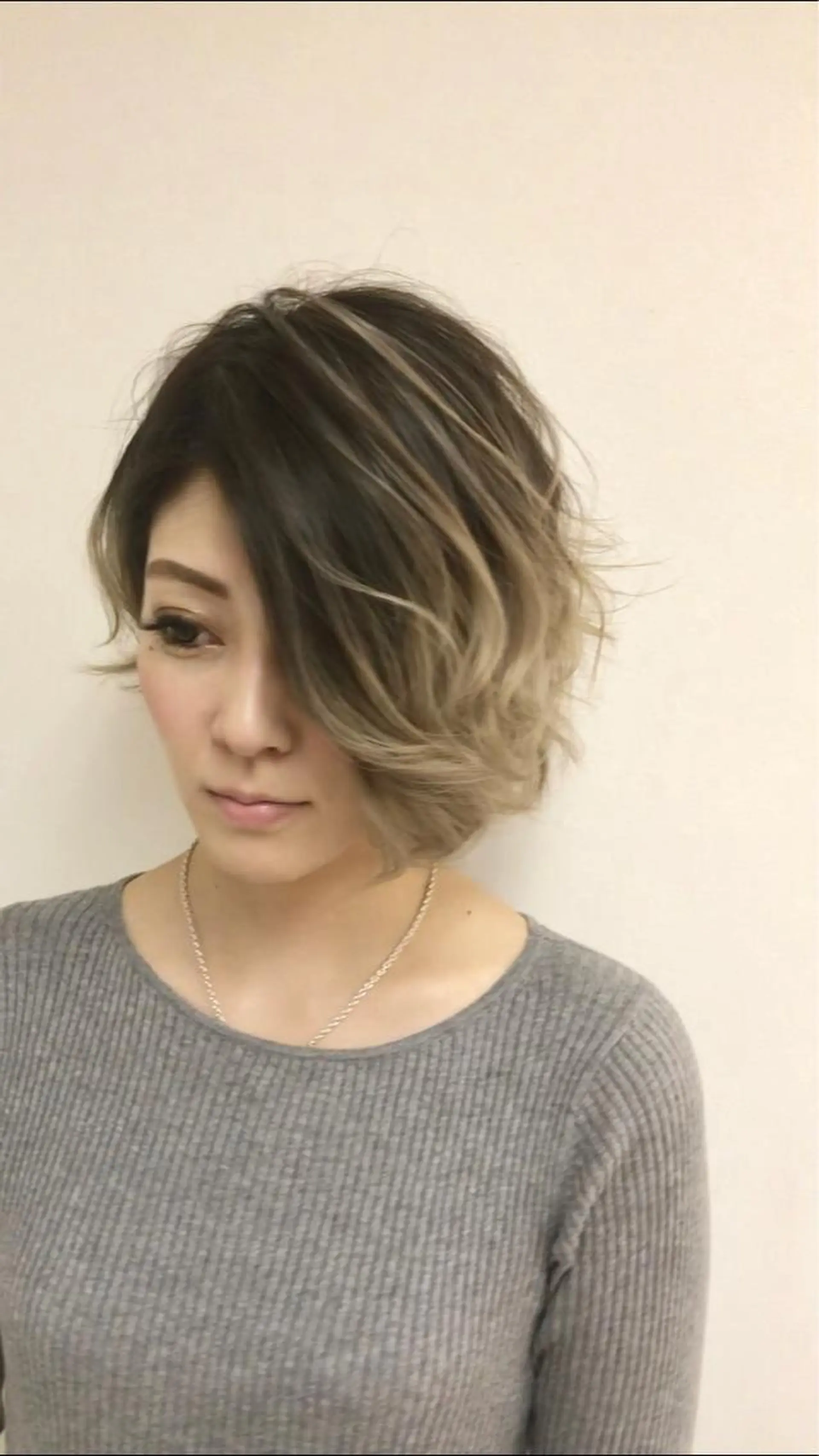 ミディアム カラー パーマ ヘアアレンジ ネイル マツエク・マツパ 吉川 宙翔のヘアスタイル