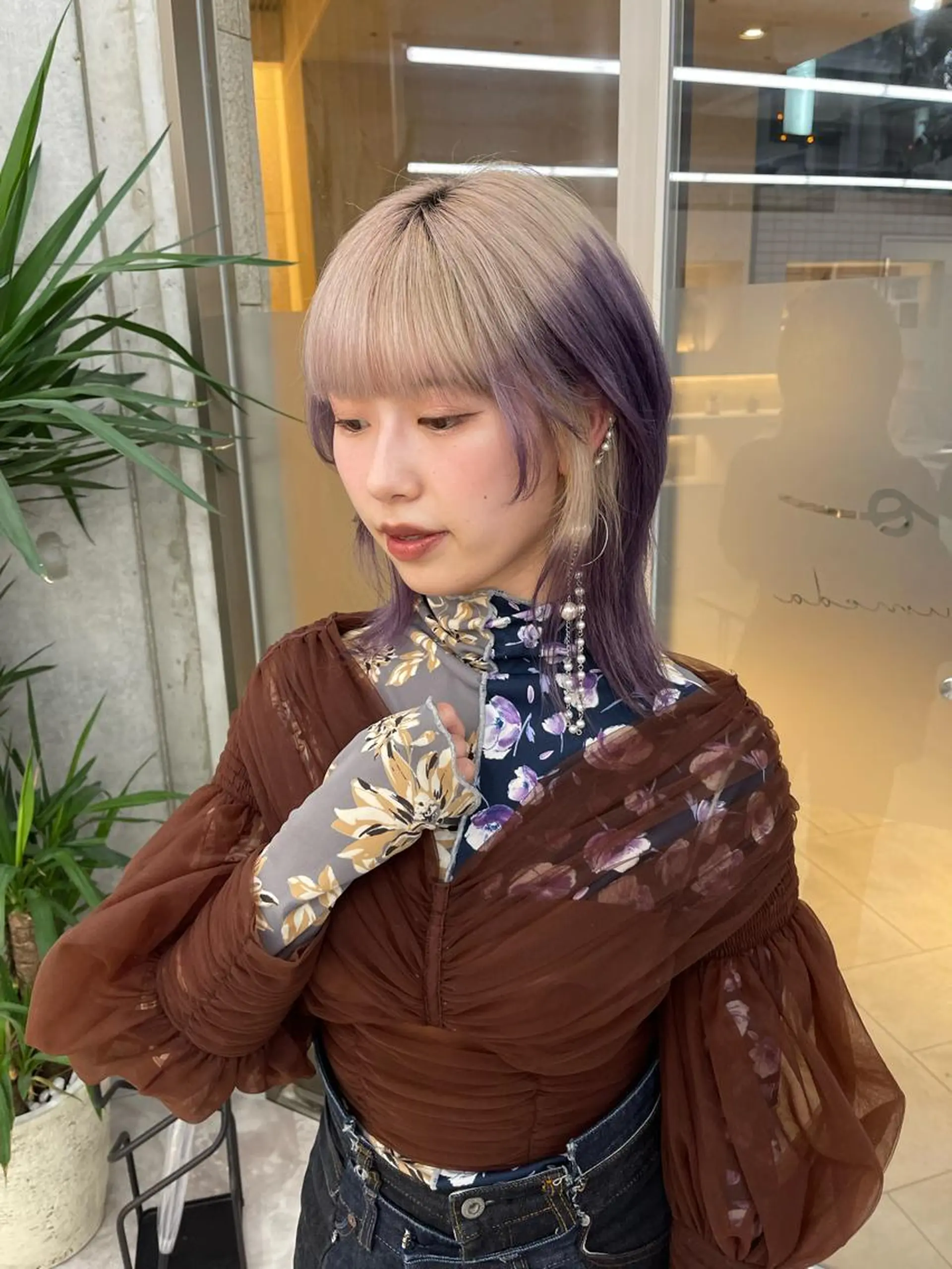 ショート ヘアカラー 福山 晴香のヘアスタイル