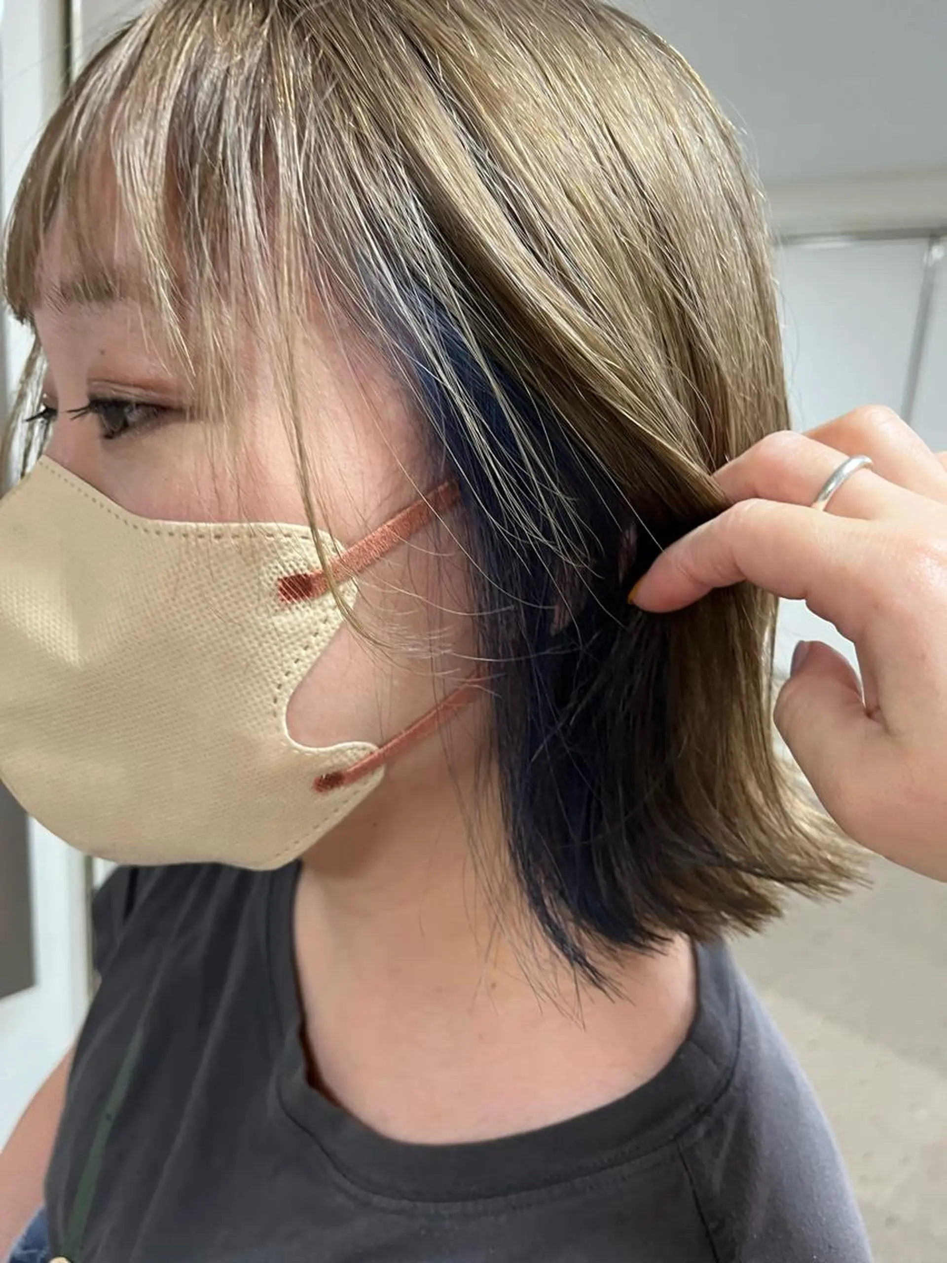 ショート カラー カット ヘアカラー ハイトーンカラー🩵 耳ツボジュエリー👂のその他イメージ