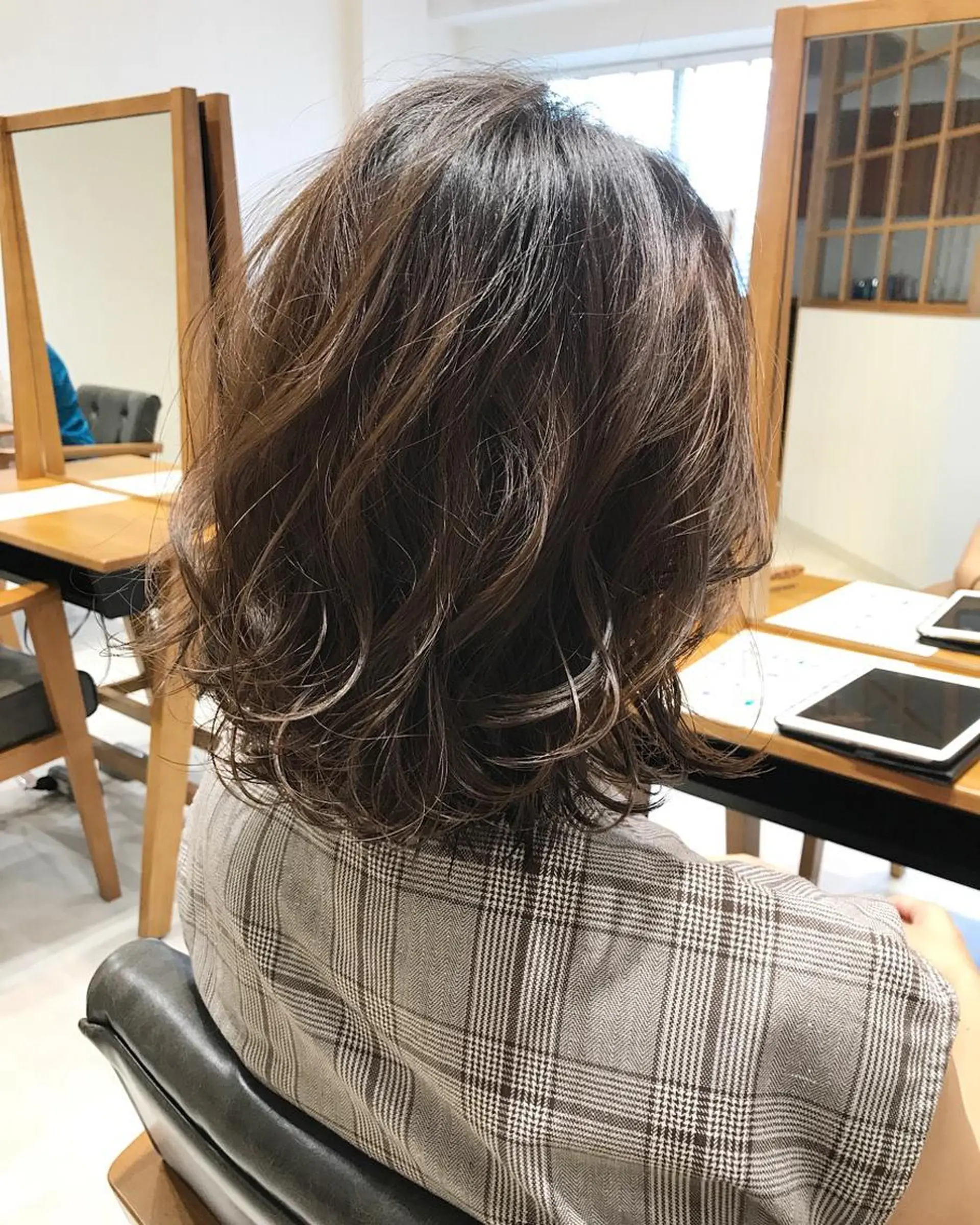 ショート カラー パーマ ボブ カット ヘアカラー トリートメント 高橋 昭雄のヘアスタイル