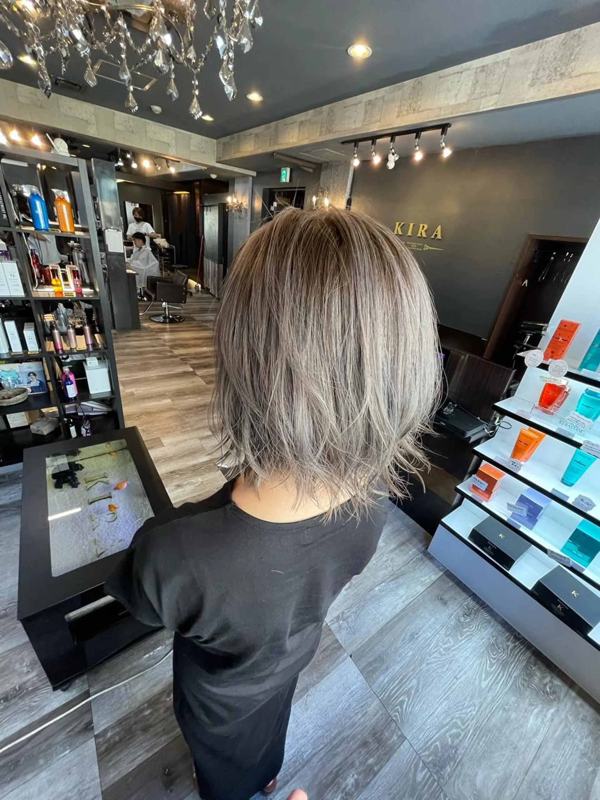 ミディアム シールエクステ ボブ エクステ 外国人風カラー ハイライト KIRA スズキ タクヤ／店長のヘアスタイル