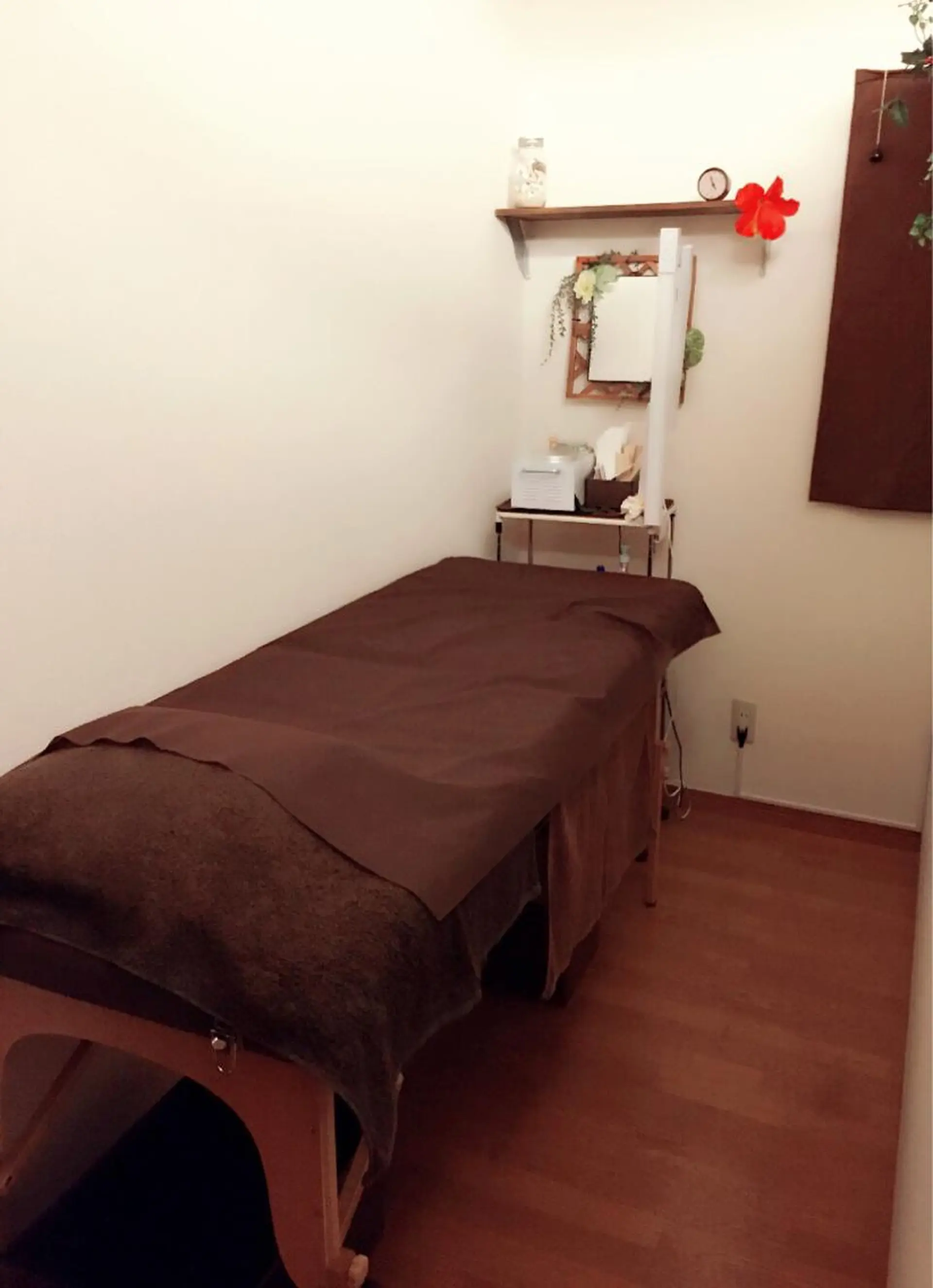 キッズ ネイル マツエク・マツパ トータルビューティー マウロアのエステ・リラクイメージ