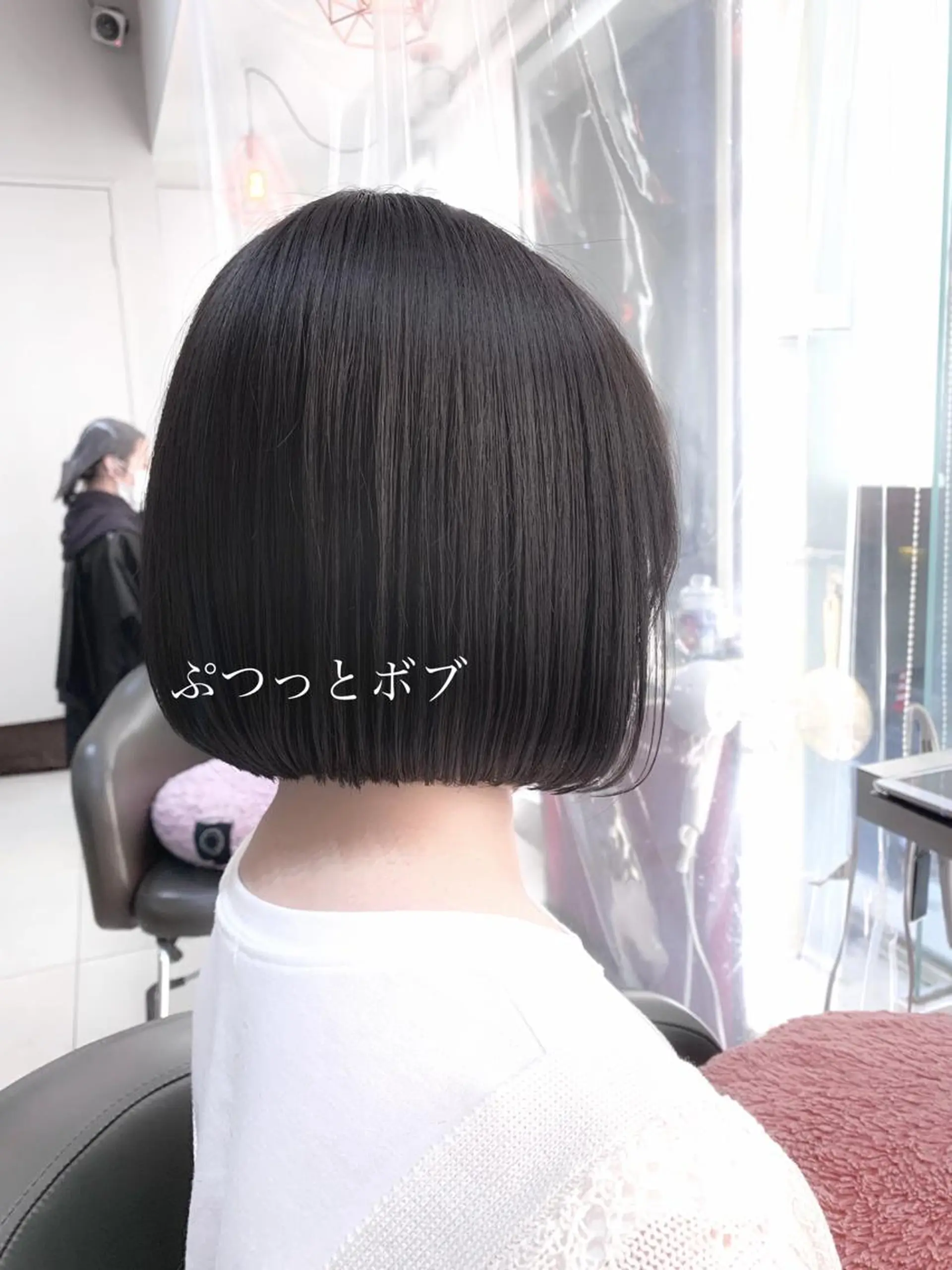 ショート EMANON 池袋西口所属・似合わせボブ🫧 丸みショート藤本のヘアスタイル