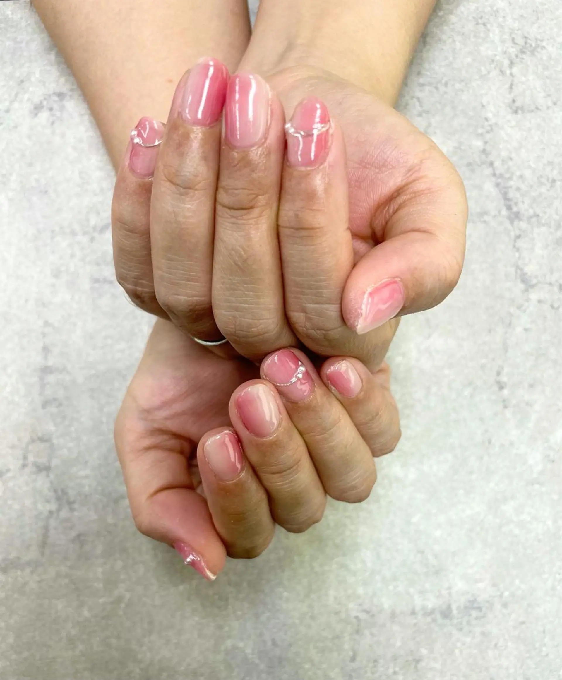 ネイル グラデーション 春ネイル ハンドネイル ハンドケア FASTNAIL PLUS 新宿店のネイルデザイン