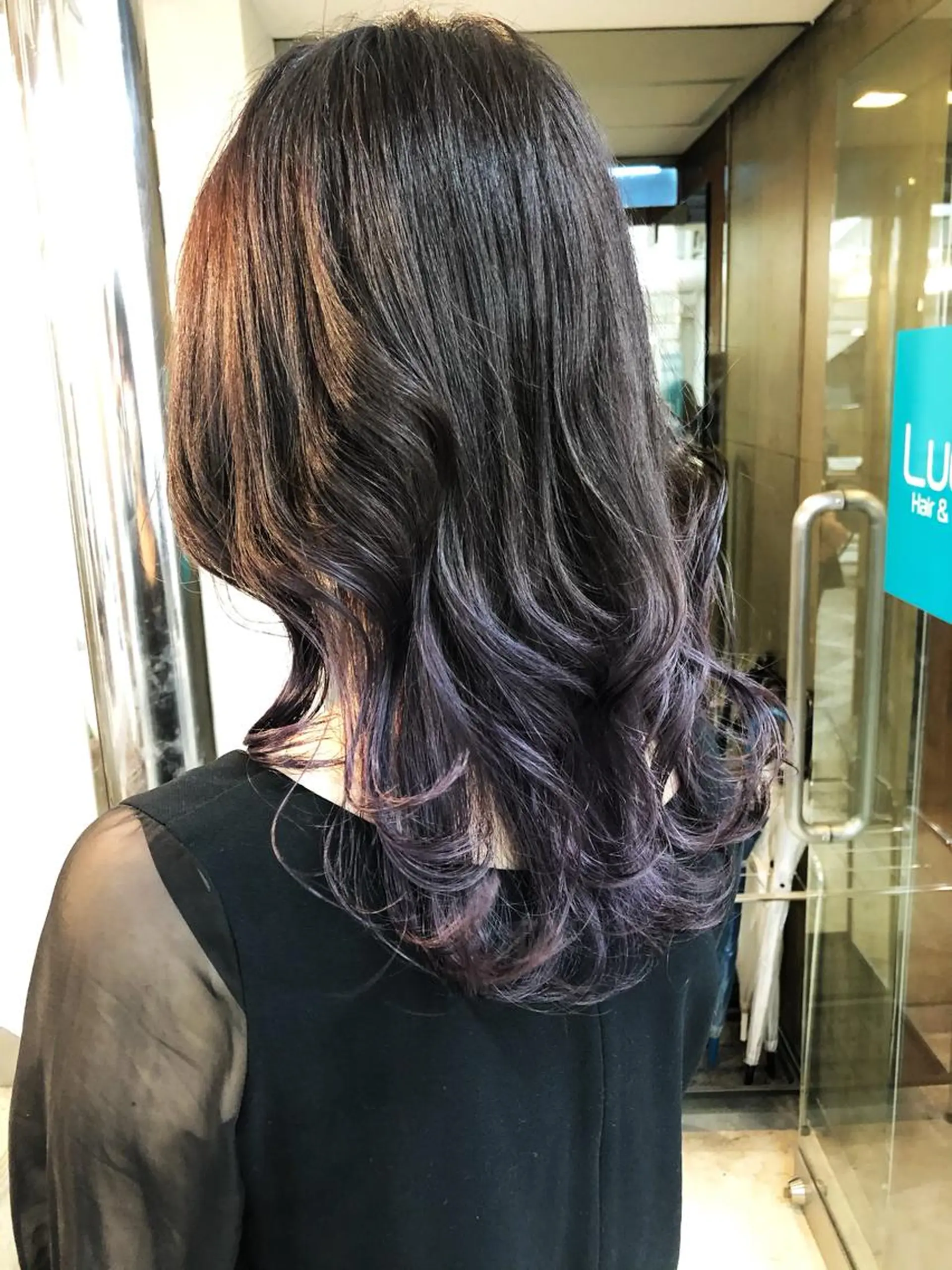 ミディアム ✨艶感/透け感✨Sherry所属・艶髪/ハイトーン Sherryのヘアスタイル