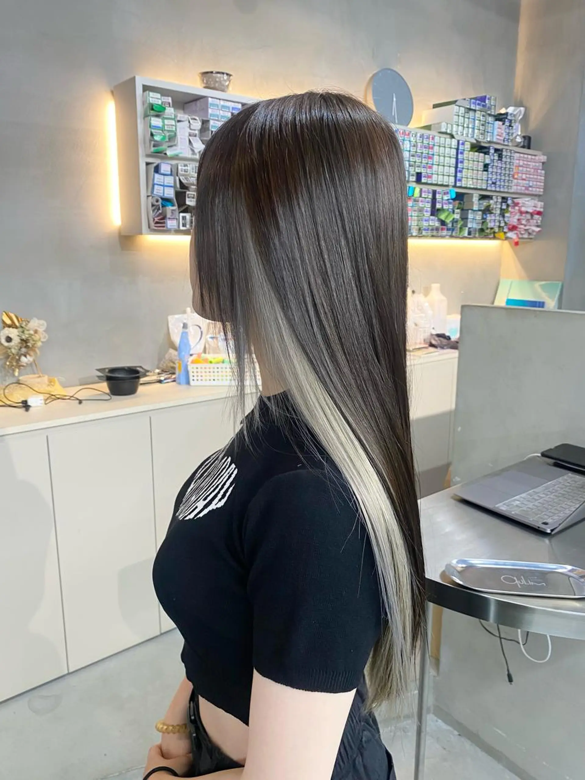 ロング カラー ヘアカラー 前橋 姫奈のヘアスタイル
