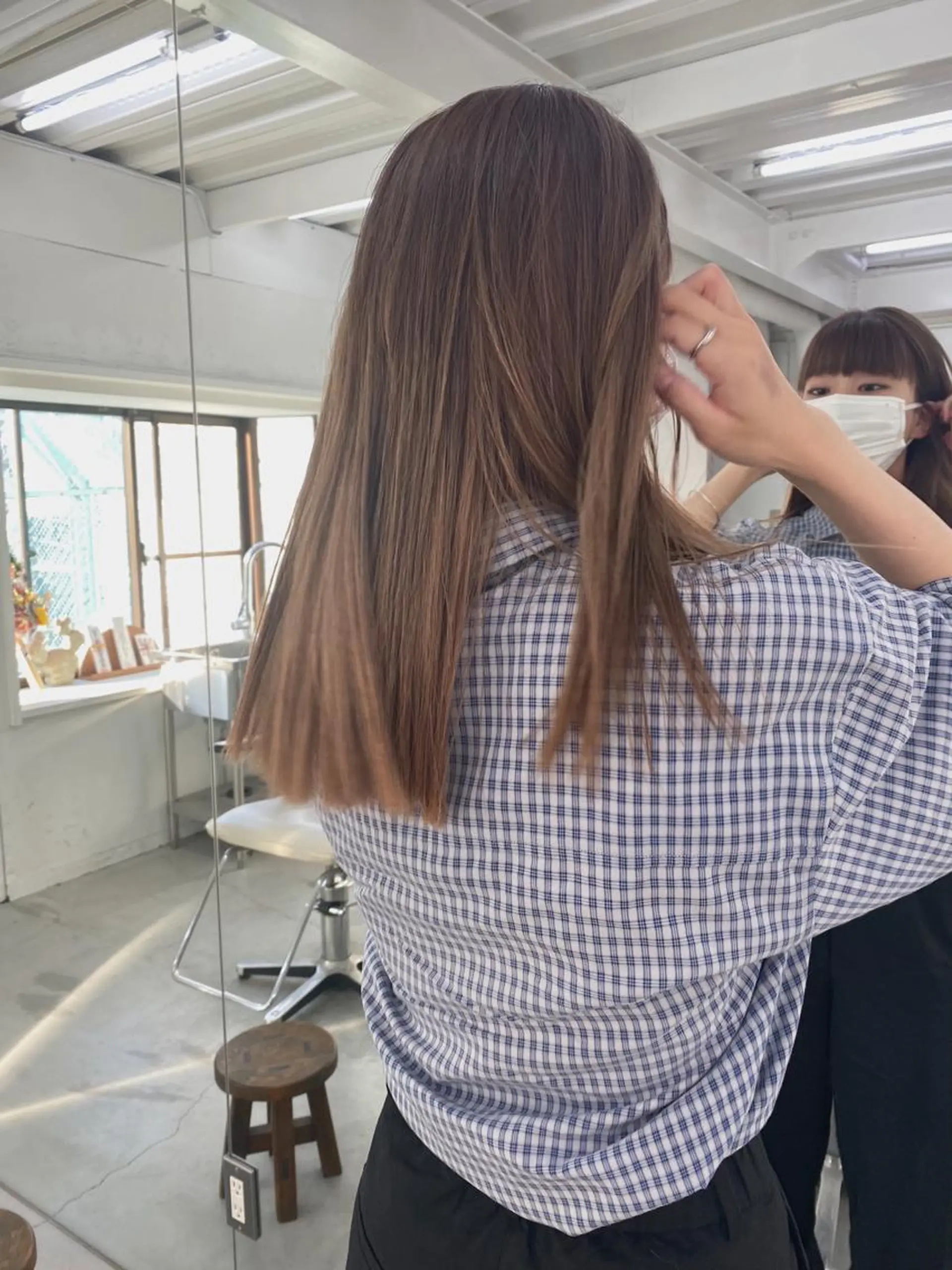 セミロング カラー ヘアアレンジ ベージュカラー ブリーチ ケアブリーチ カット ヘアカラー トリートメント ニュアンスヘア🌔 nanakoのヘアスタイル