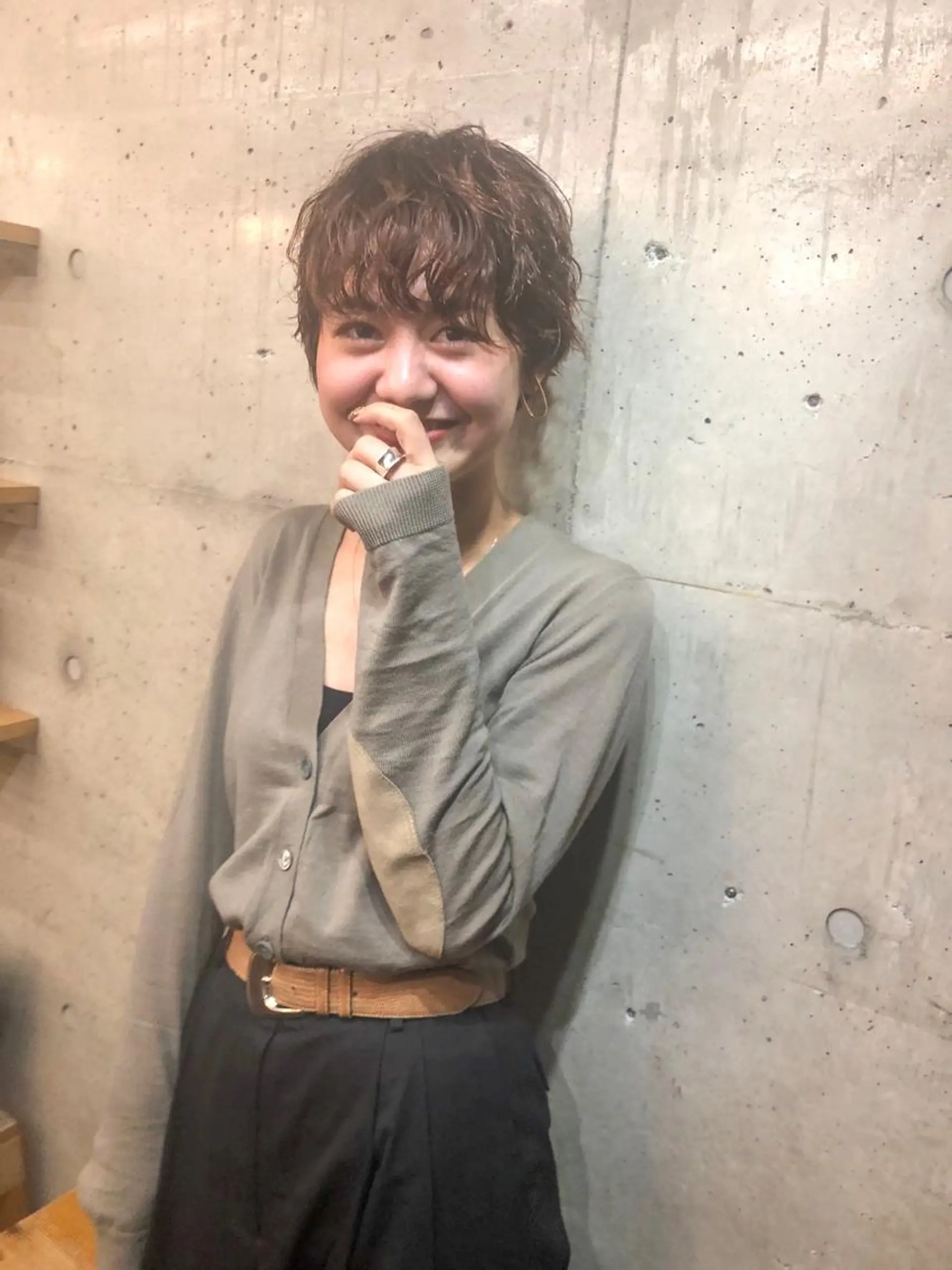 ショート カラー ベージュカラー ショートヘア カット ヘアカラー トリートメント ヘアセット センスをお届けします 大谷将生infpのヘアスタイル