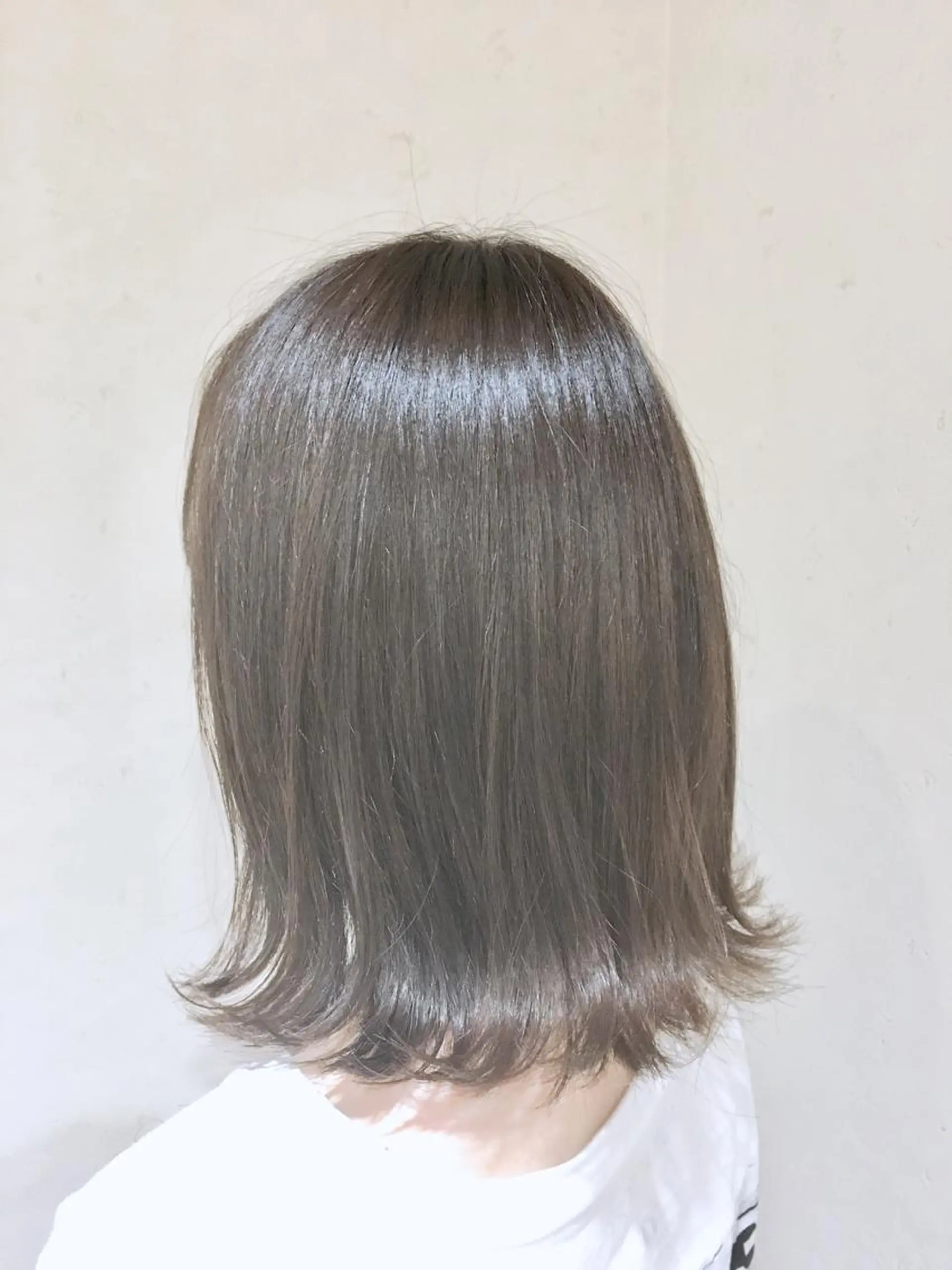 ミディアム カラー アディクシーカラー タワラ ソウタ Directorのヘアスタイル