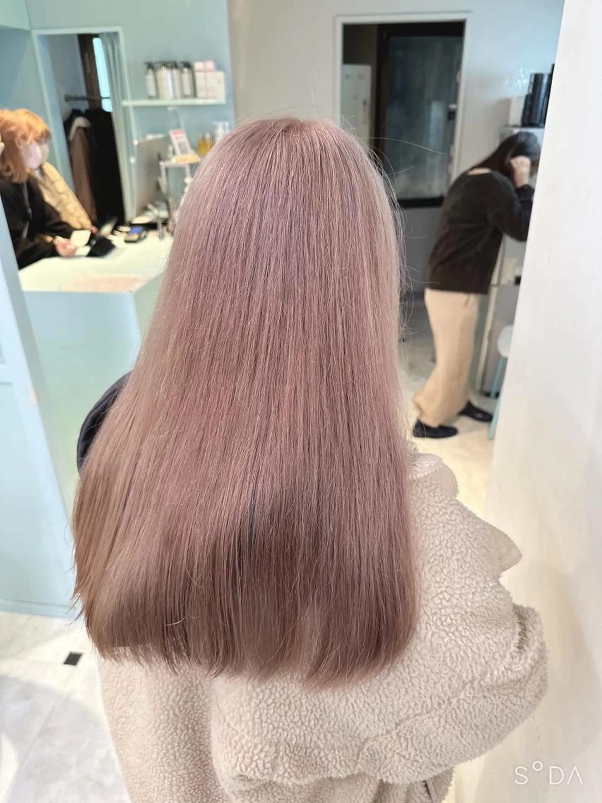 ロング カラー ヘアカラー トリートメント ヘアセット 🪄池袋ハイトーン 🪄ブリーチカラーのヘアスタイル