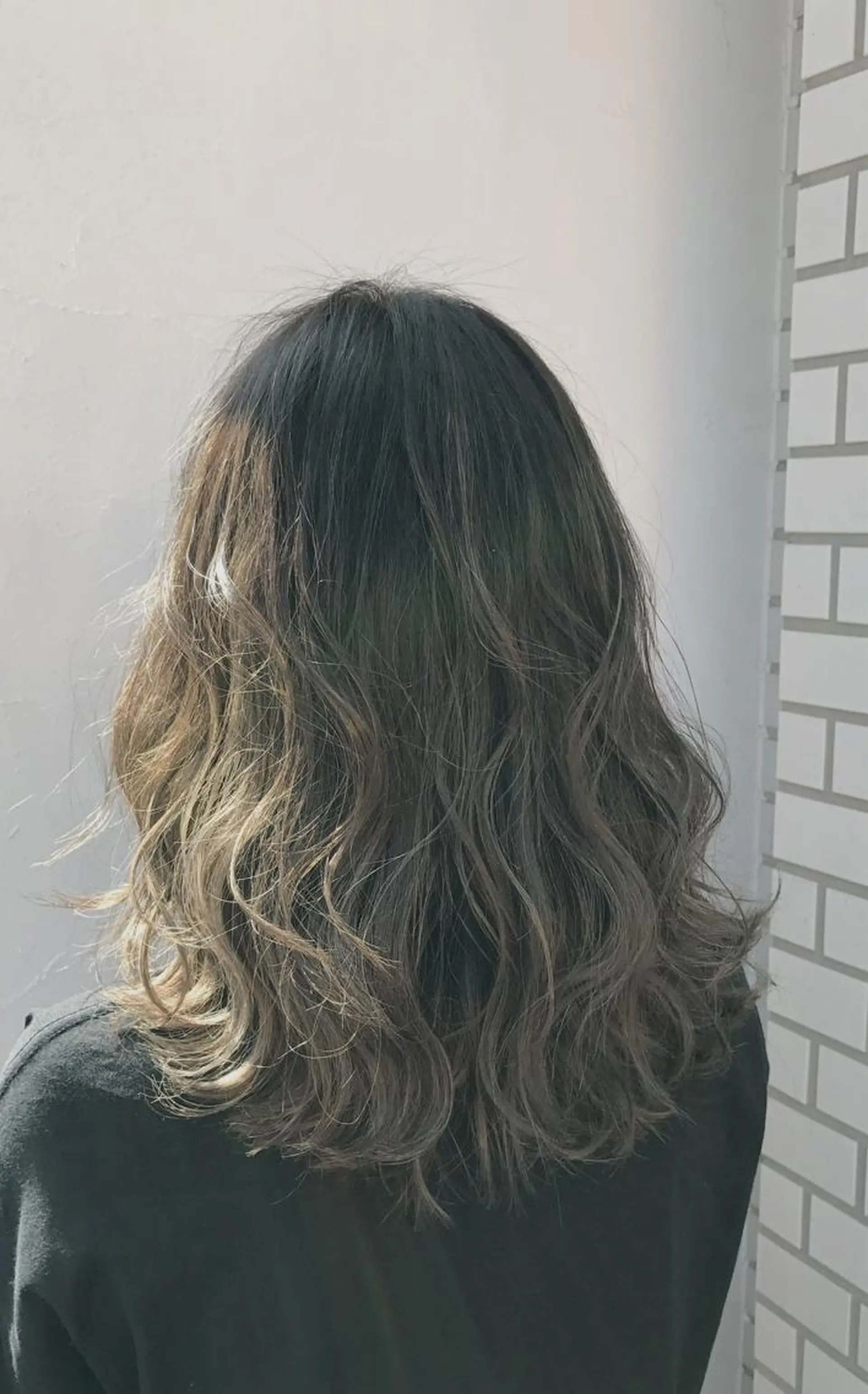 セミロング カラー ハイライトカラー ハイライト メンズカット特化柏駅 徒歩3分LOUのヘアスタイル