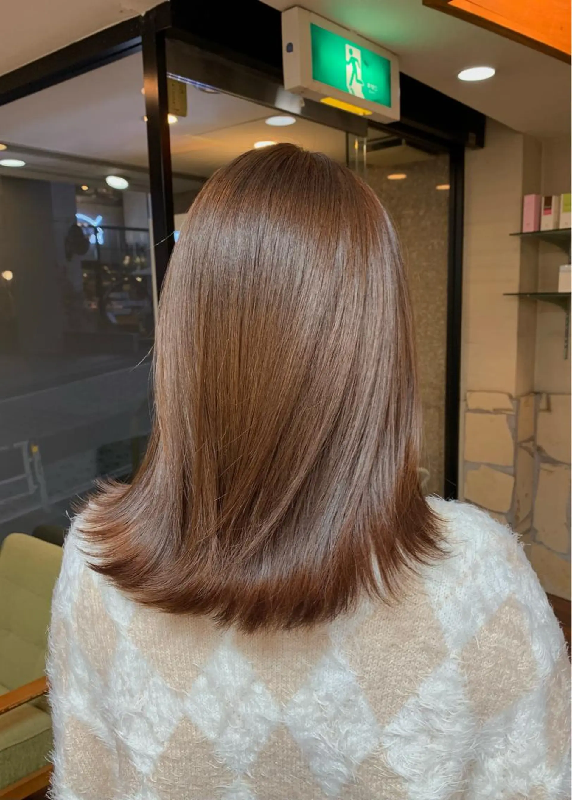 ミディアム カラー ベージュカラー ブリーチ ヘアカラー トリートメント 矢野 晃平のヘアスタイル
