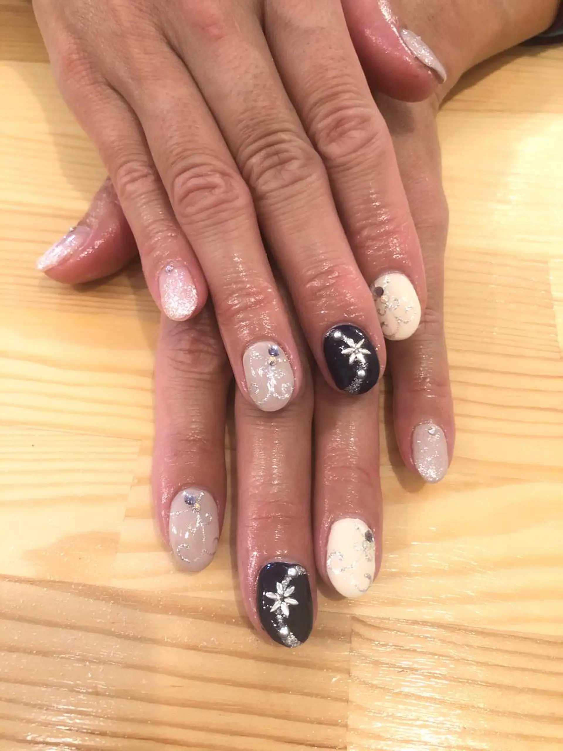 ネイル ハンドネイル NAIL Alaia 𓇼のネイルデザイン