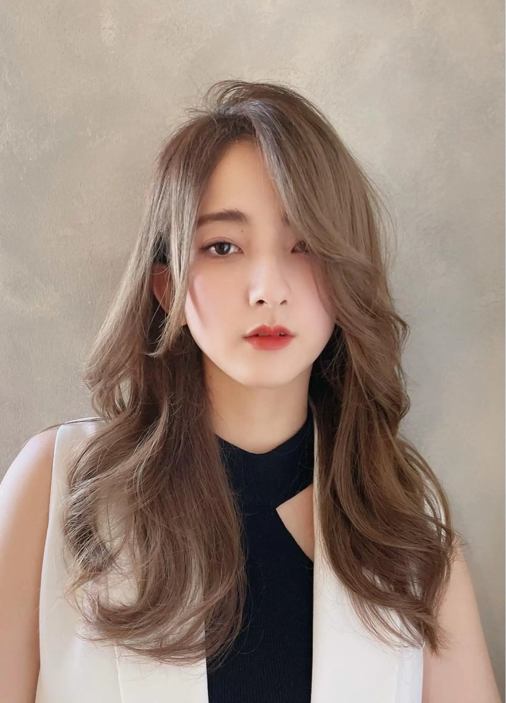 ロング 鈴木 梓のヘアスタイル