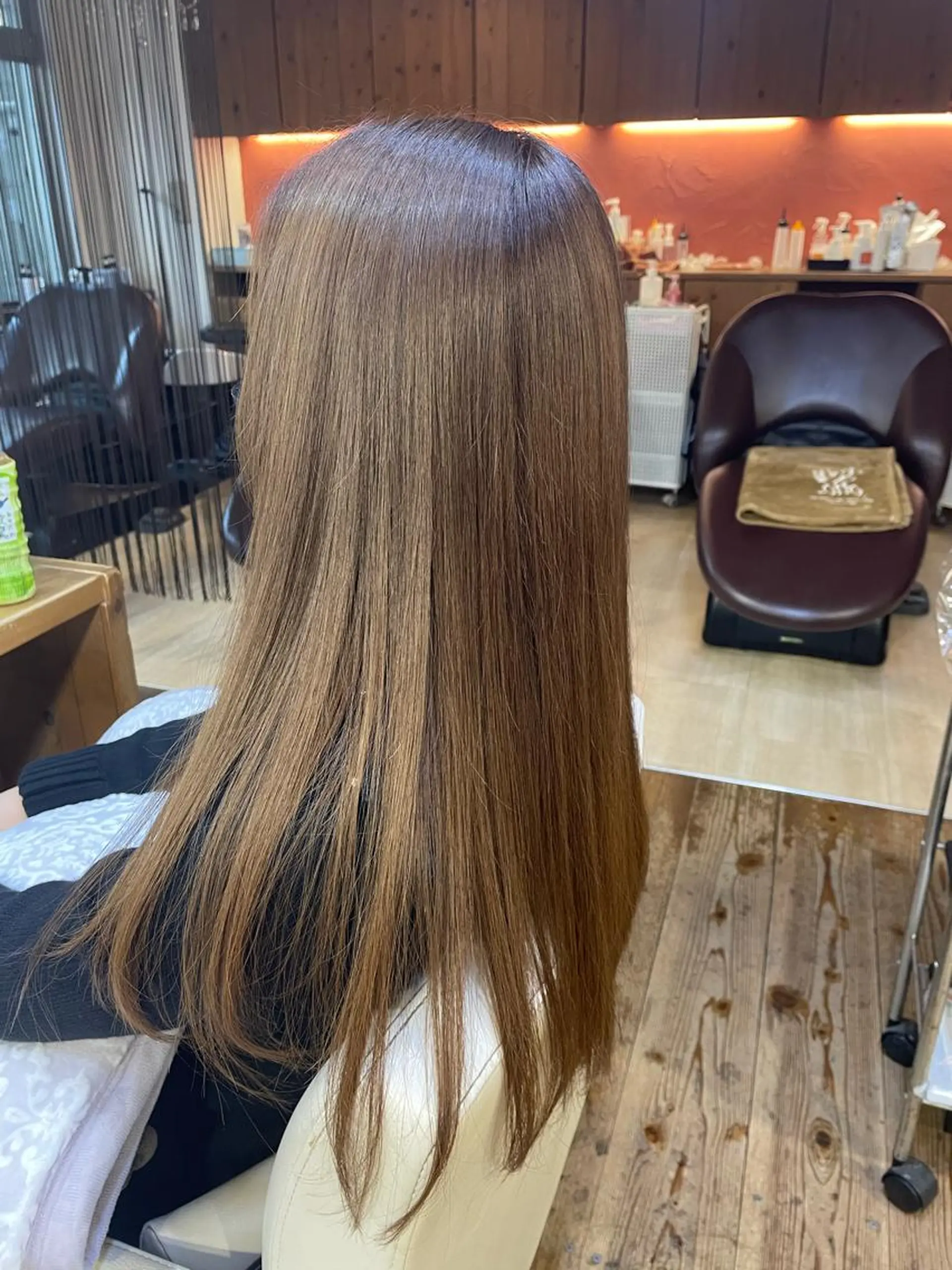 ロング 山木 裕子のヘアスタイル