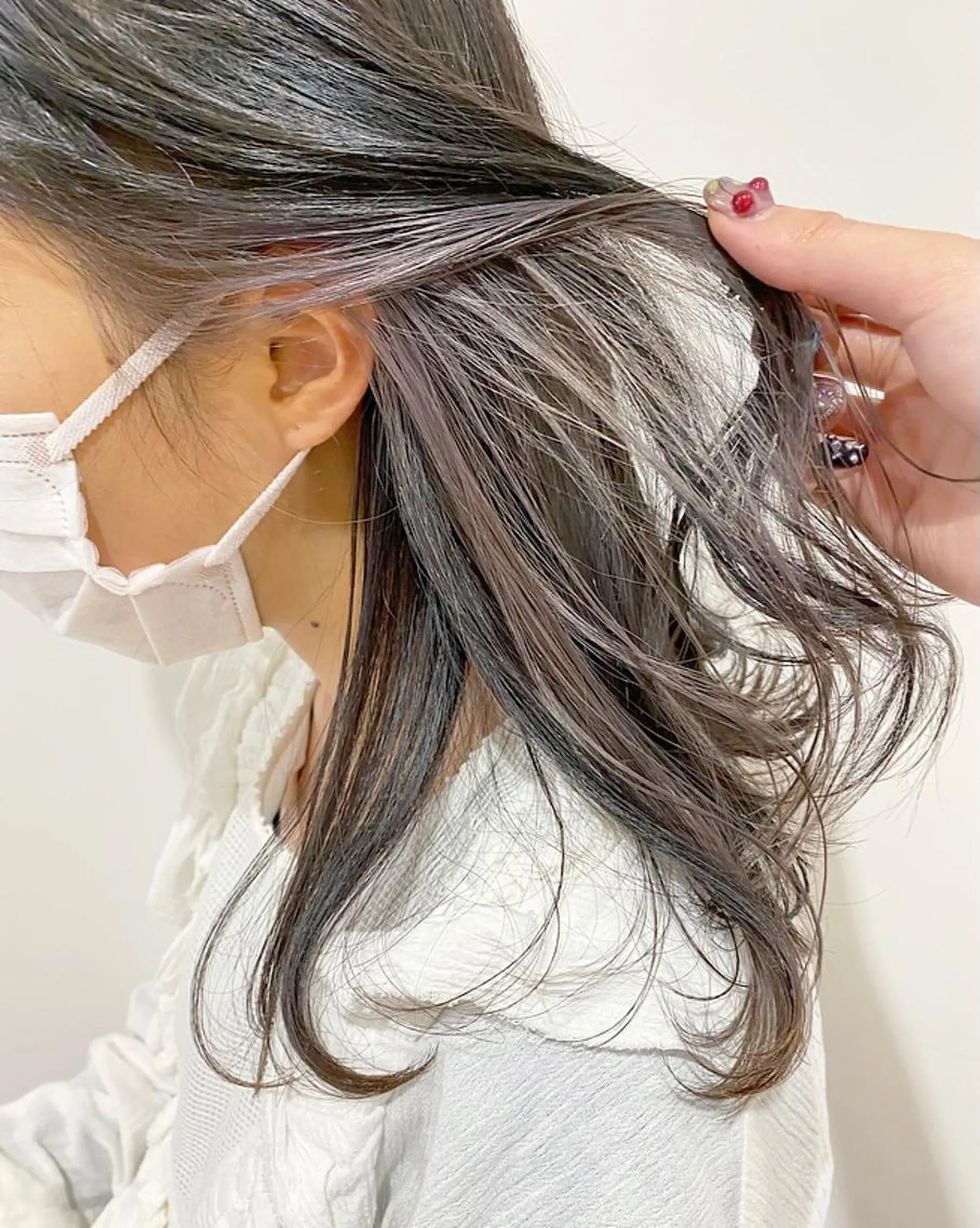 ロング カラー インナーカラー 🌈🌸あおき みちる🌟💗のヘアスタイル