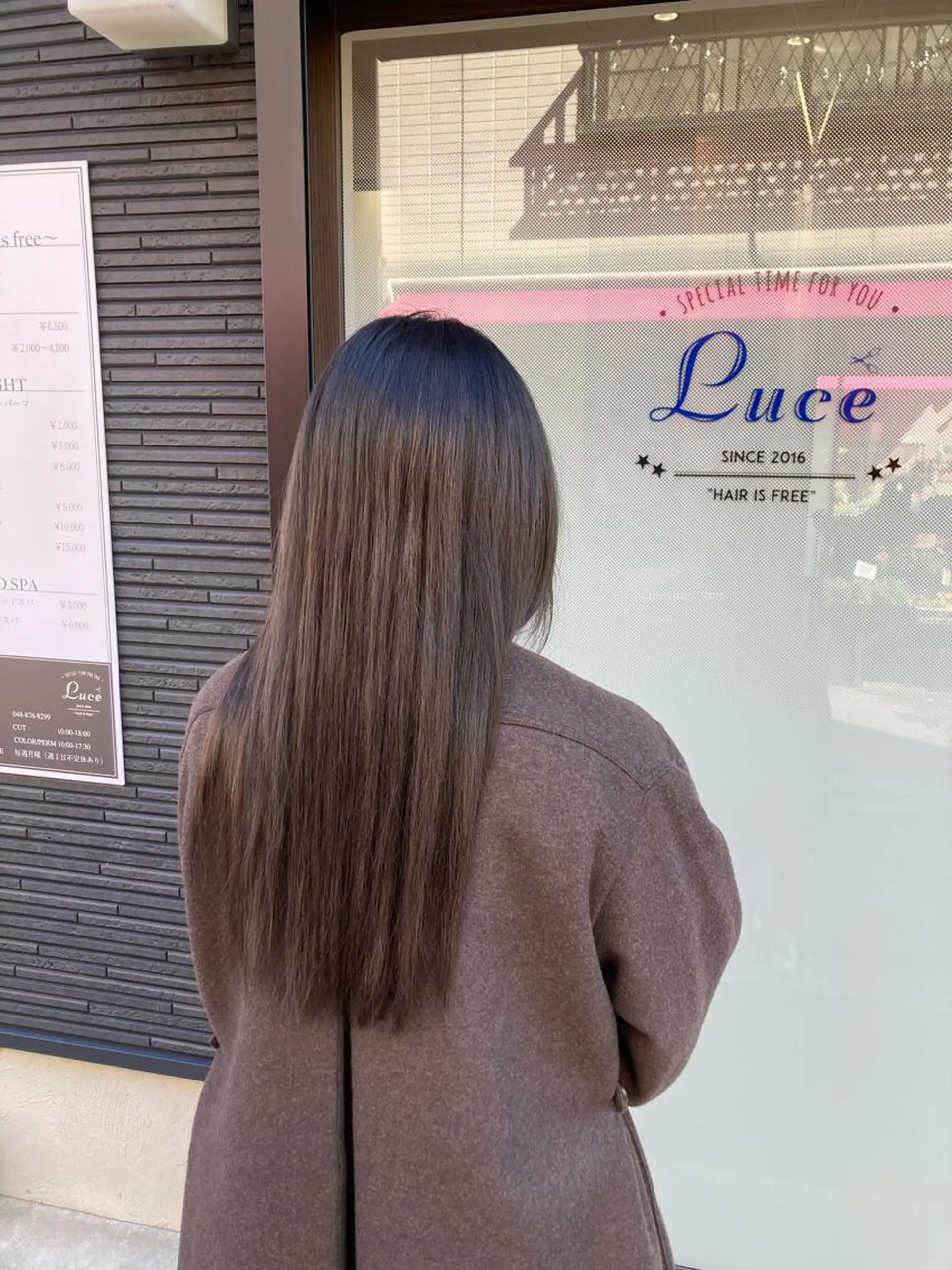 カラー ブリーチ ヘアカラー 折本 沙織のヘアスタイル