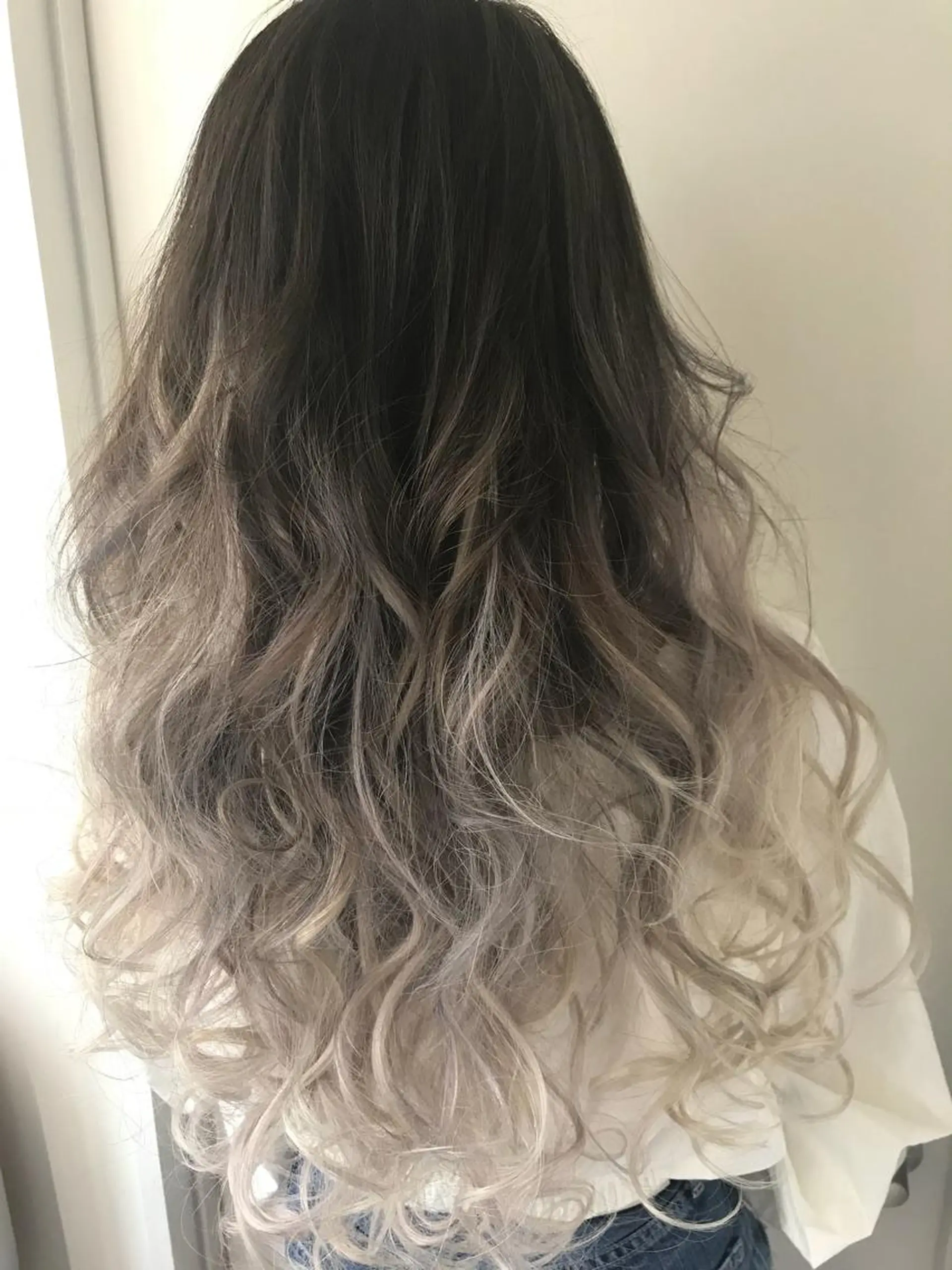 ロング カラー WEST O LAND所属・WEST OLAND 安藤のヘアスタイル