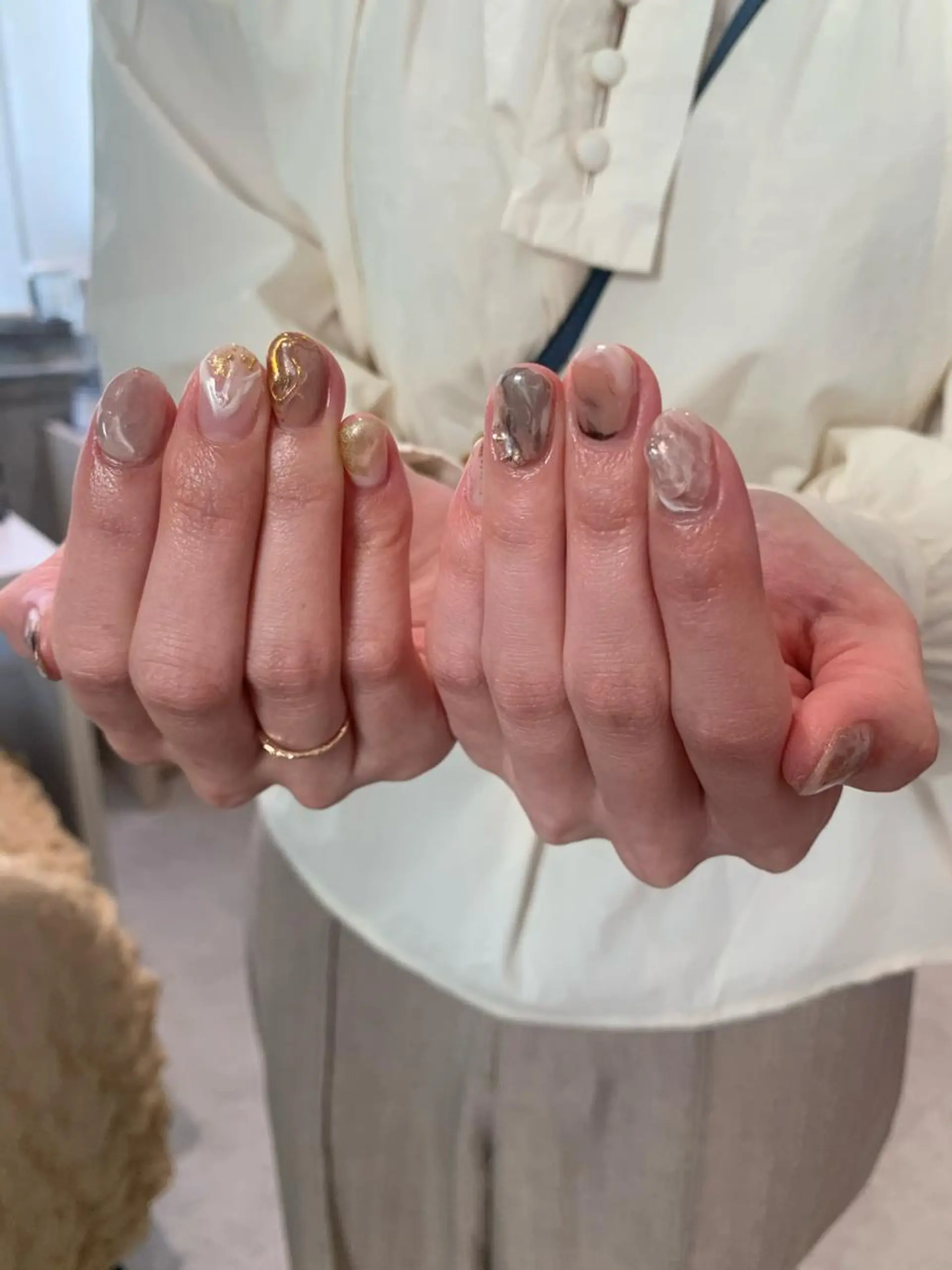 ネイル RISAKO 艶髪モテヘア🎀府中のヘアスタイル