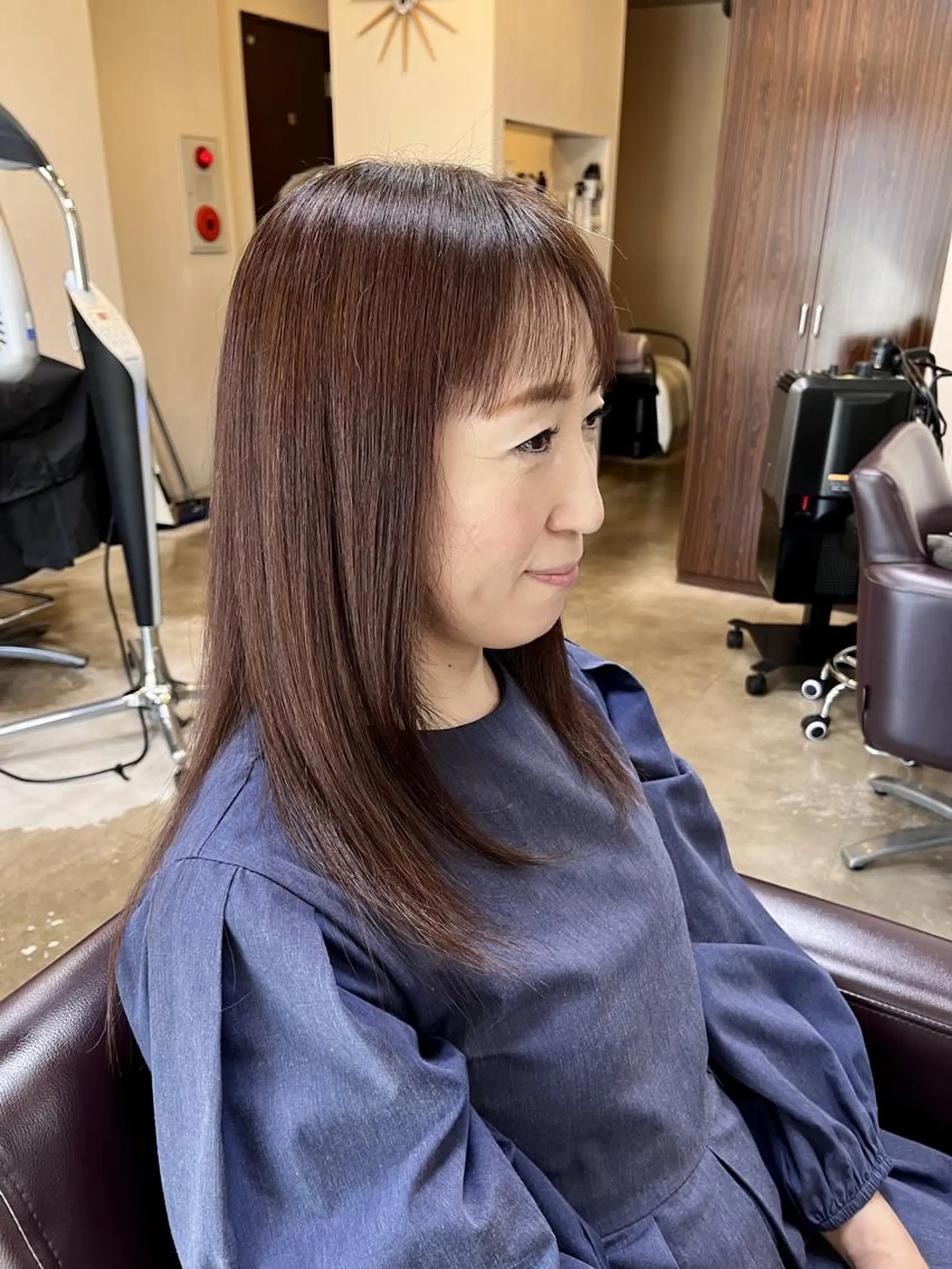セミロング パープルカラー カット ヘアカラー トリートメント 澤崎 希望のヘアスタイル