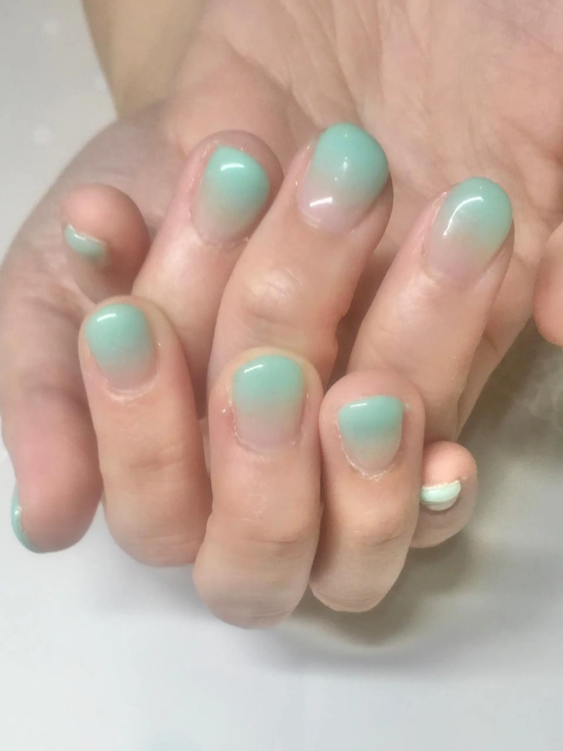 ネイル 新宿ネイルサロン ジェミディローサのネイルデザイン