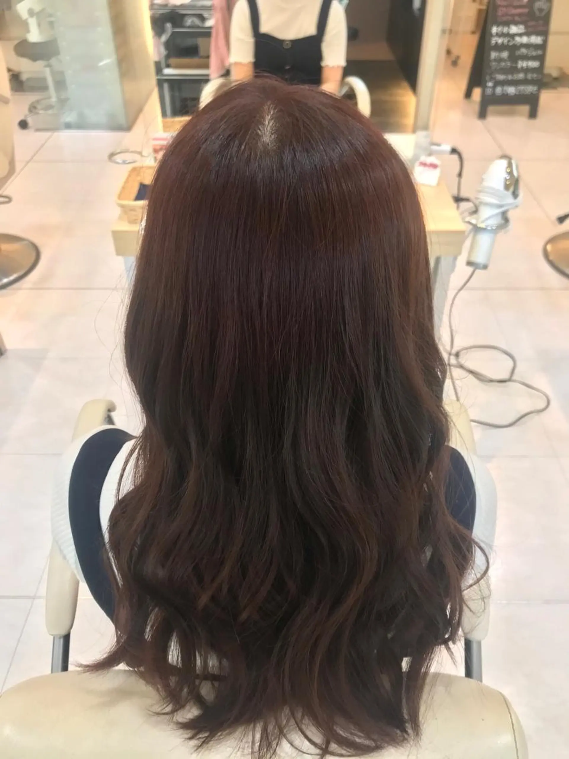 ロング カラー 透明感カラー イルミナカラー ピンクカラー 後藤 瑞季のヘアスタイル