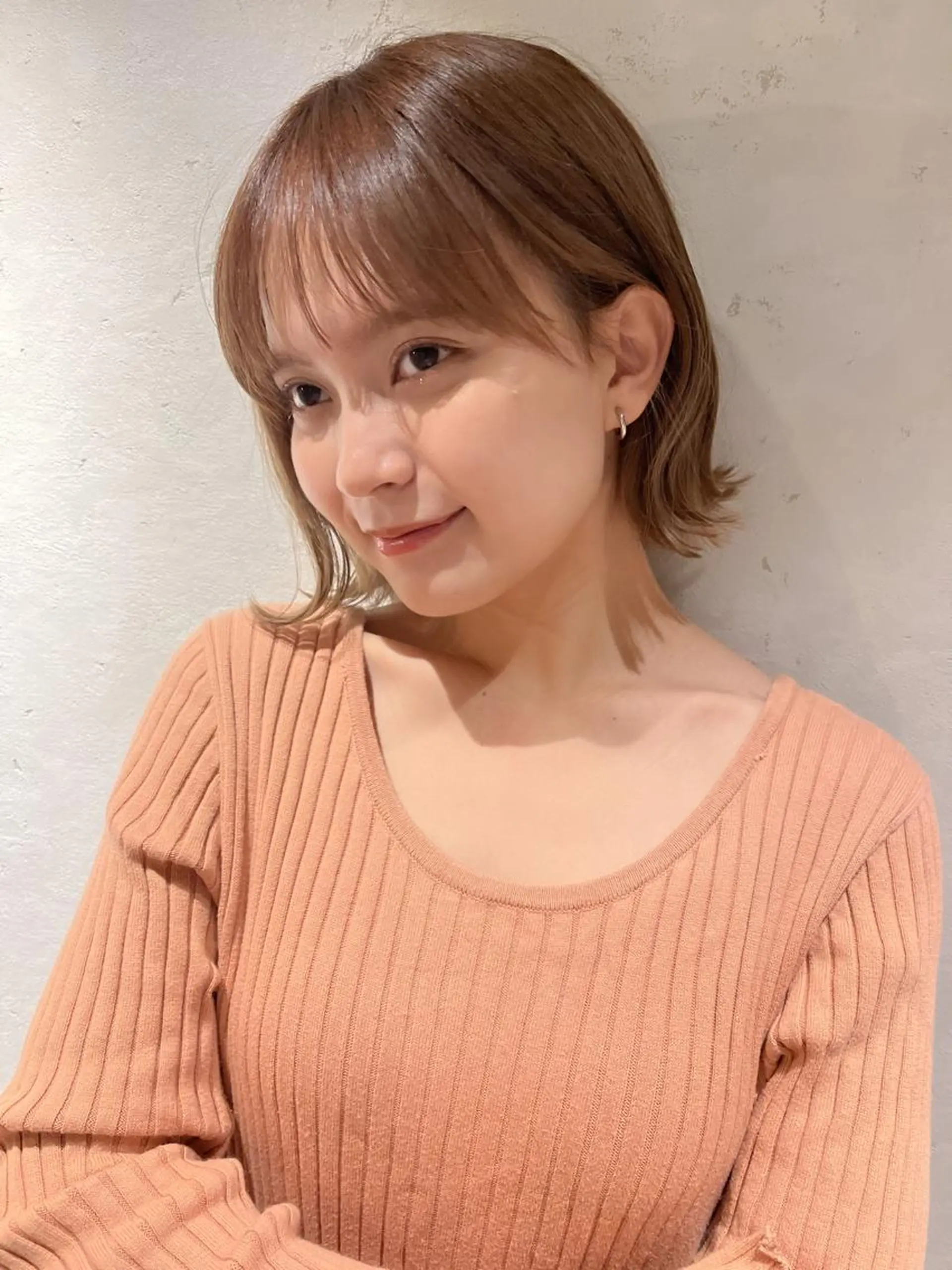 ミディアム 髪質改善 トリートメント 透明感カラー│ レイヤーヘア中居美樹のヘアスタイル