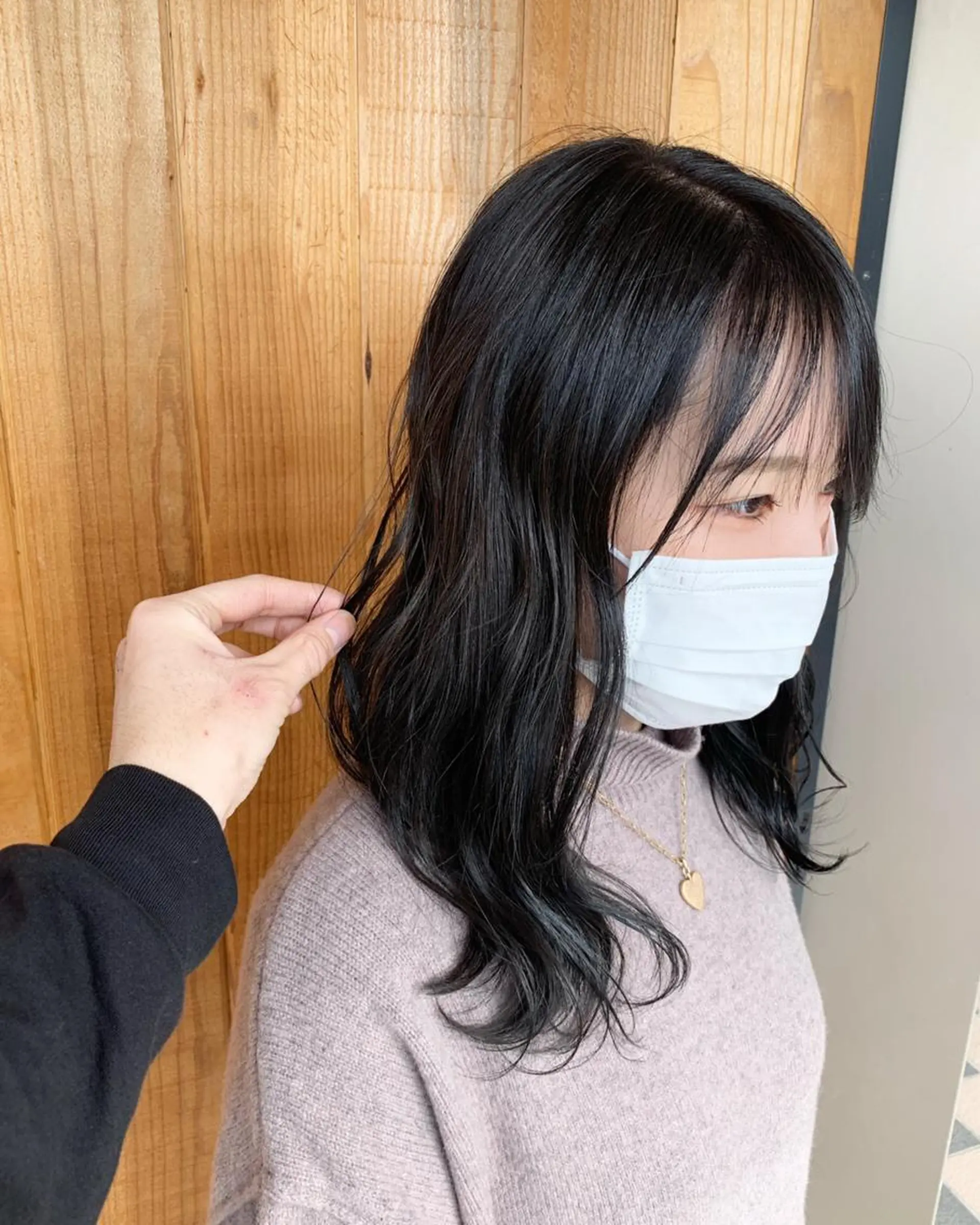 ミディアム カット ヘアカラー MADRAS stylistのヘアスタイル