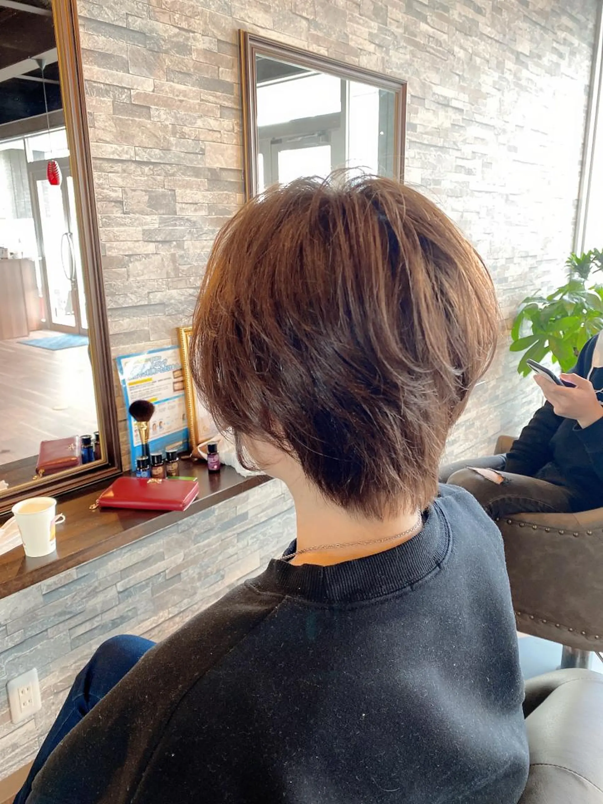 ショート カット ヘアカラー トリートメント 藏本 剛史のヘアスタイル