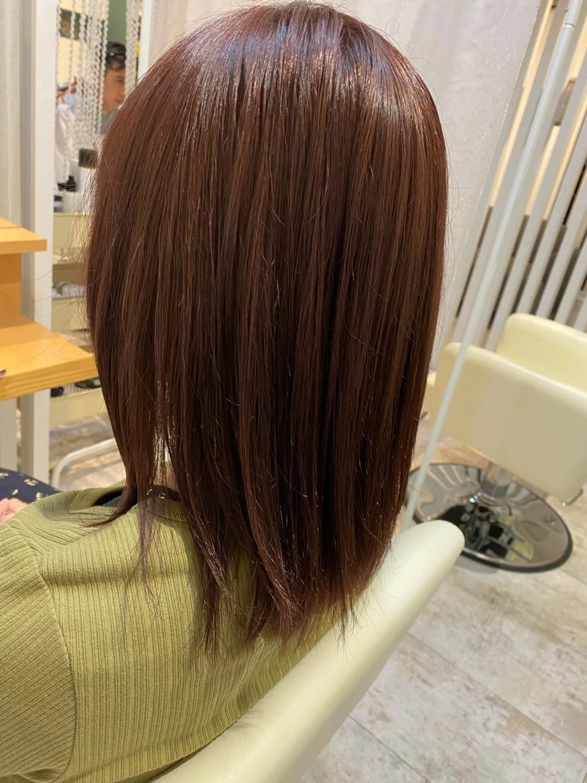 セミロング カラー Design Color🐰アユミのヘアスタイル