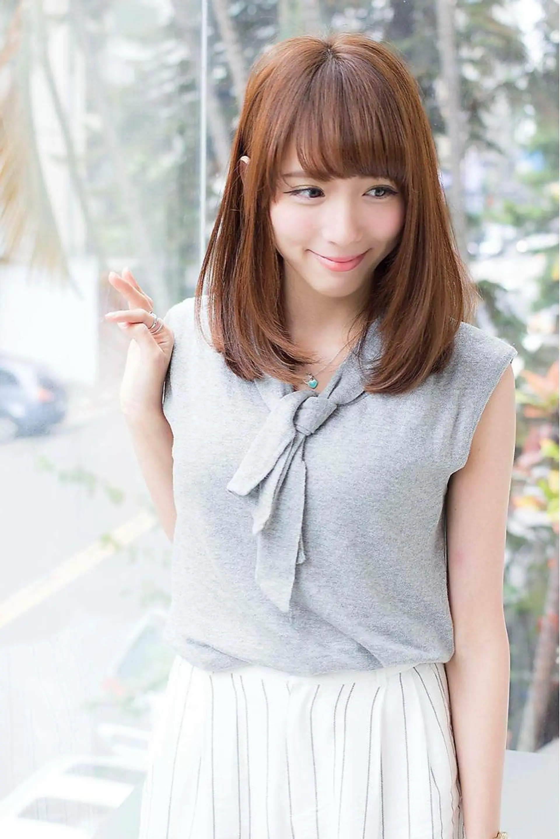 ミディアム セミロング カラー パーマ 髪質改善 ami byAbsoのヘアスタイル