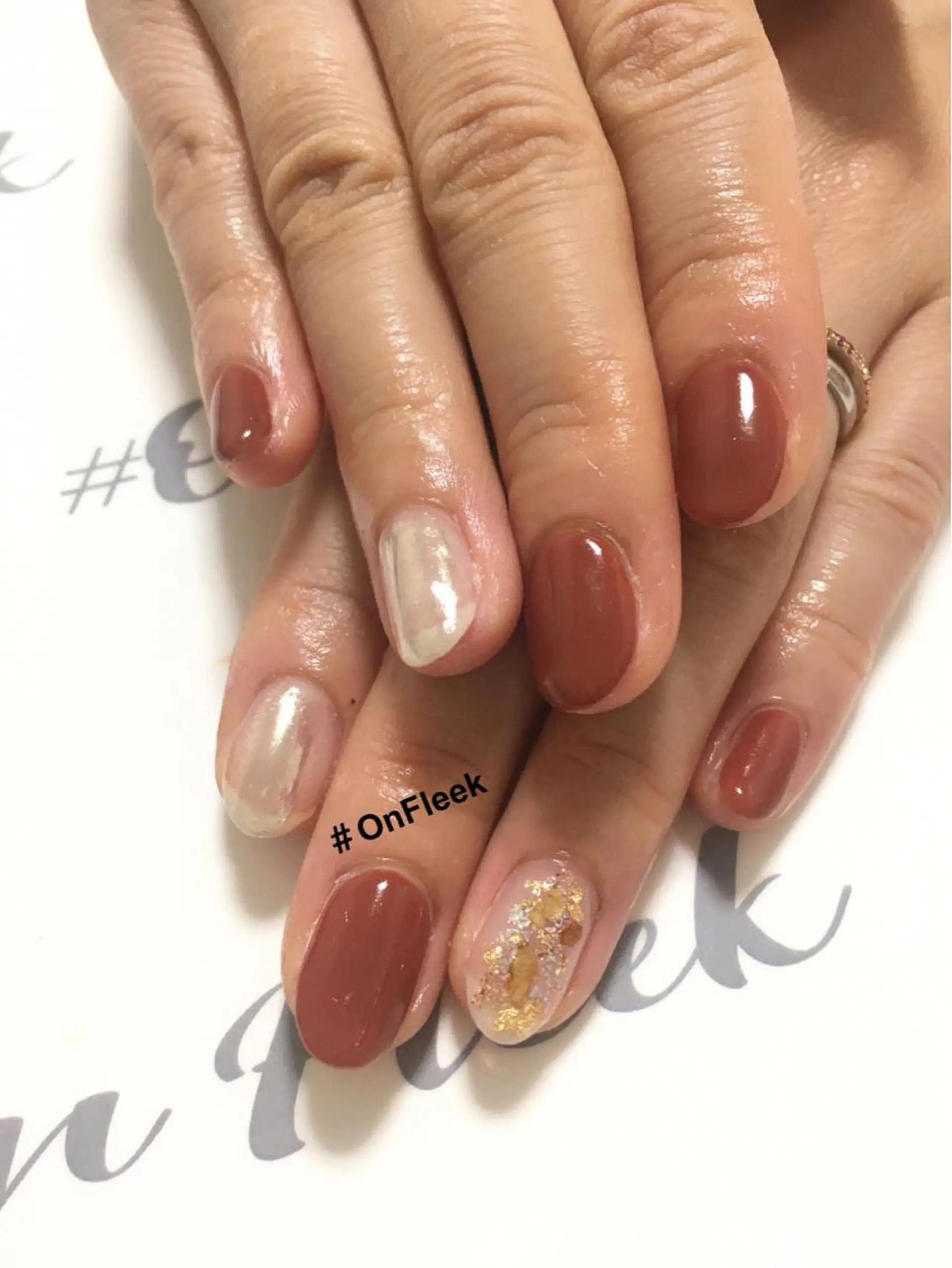 ネイル ミラーネイル ハンドネイル NailSalon ＃OnFleekのネイルデザイン