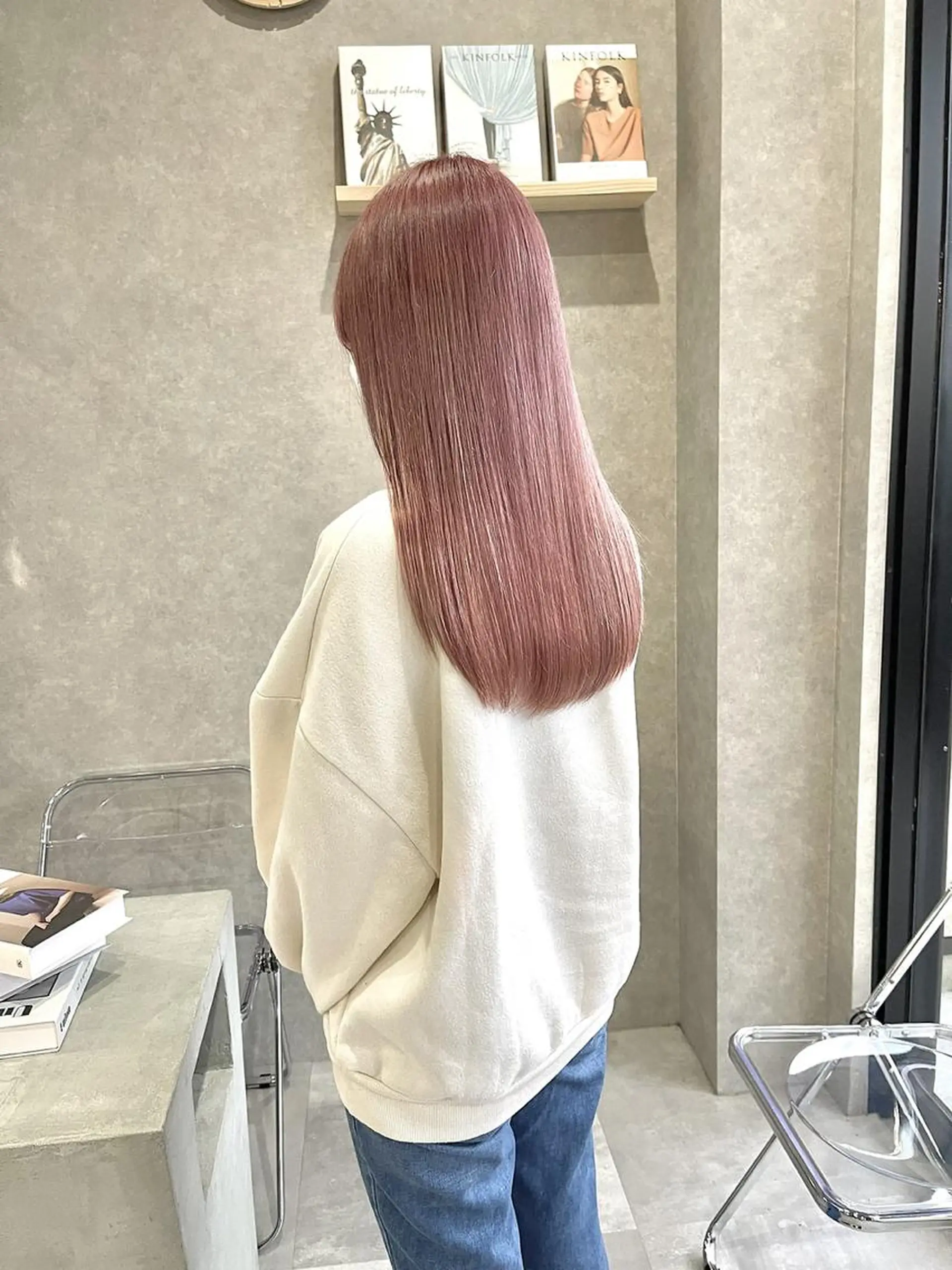 ロング カラー mood alissaのヘアスタイル