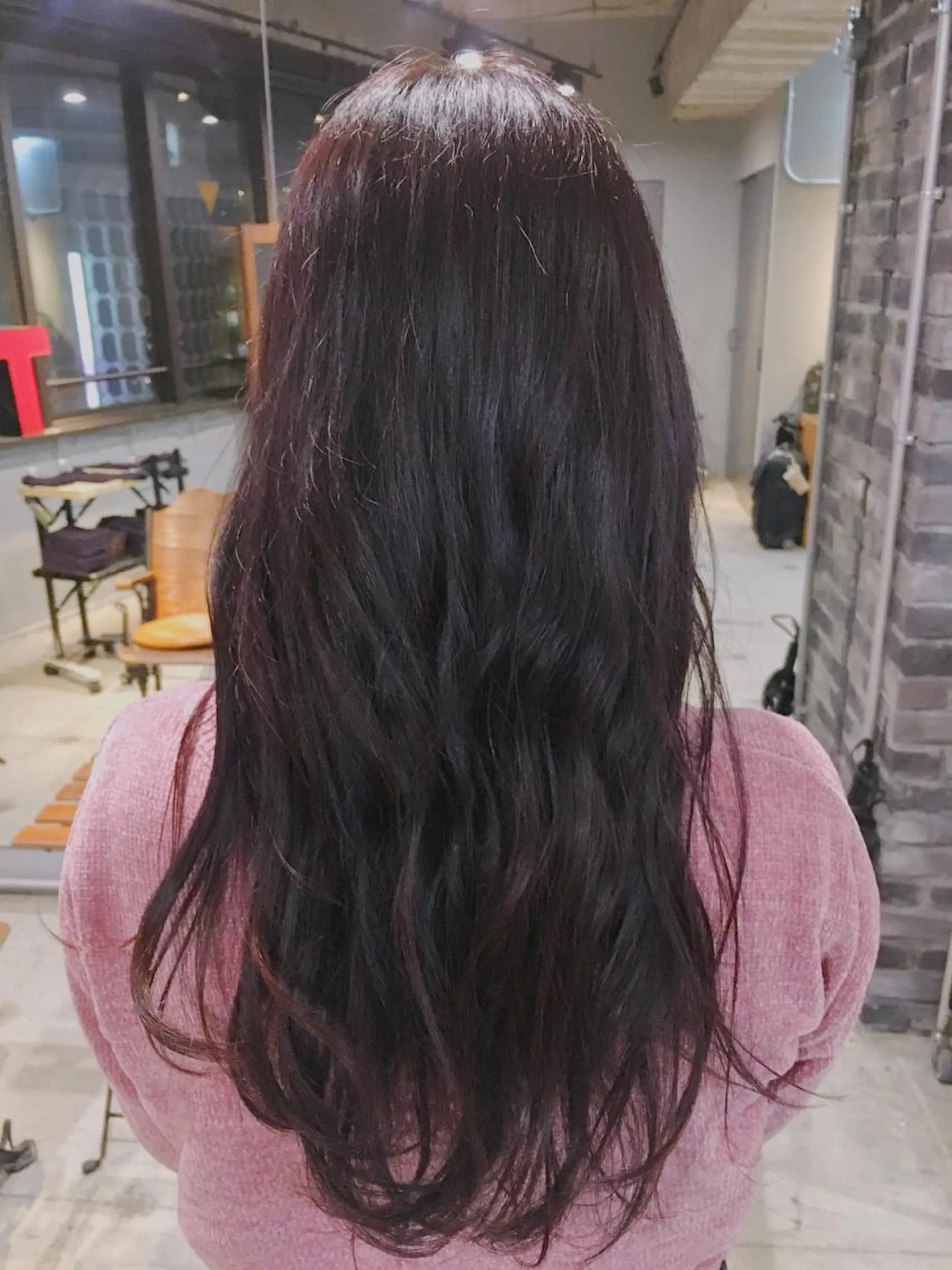 ロング カラー パーマ 黒髪 ラベンダーカラー ピンクカラー ピンクラベンダー ヘアカラー トリートメント 代表 中島貴志のヘアスタイル