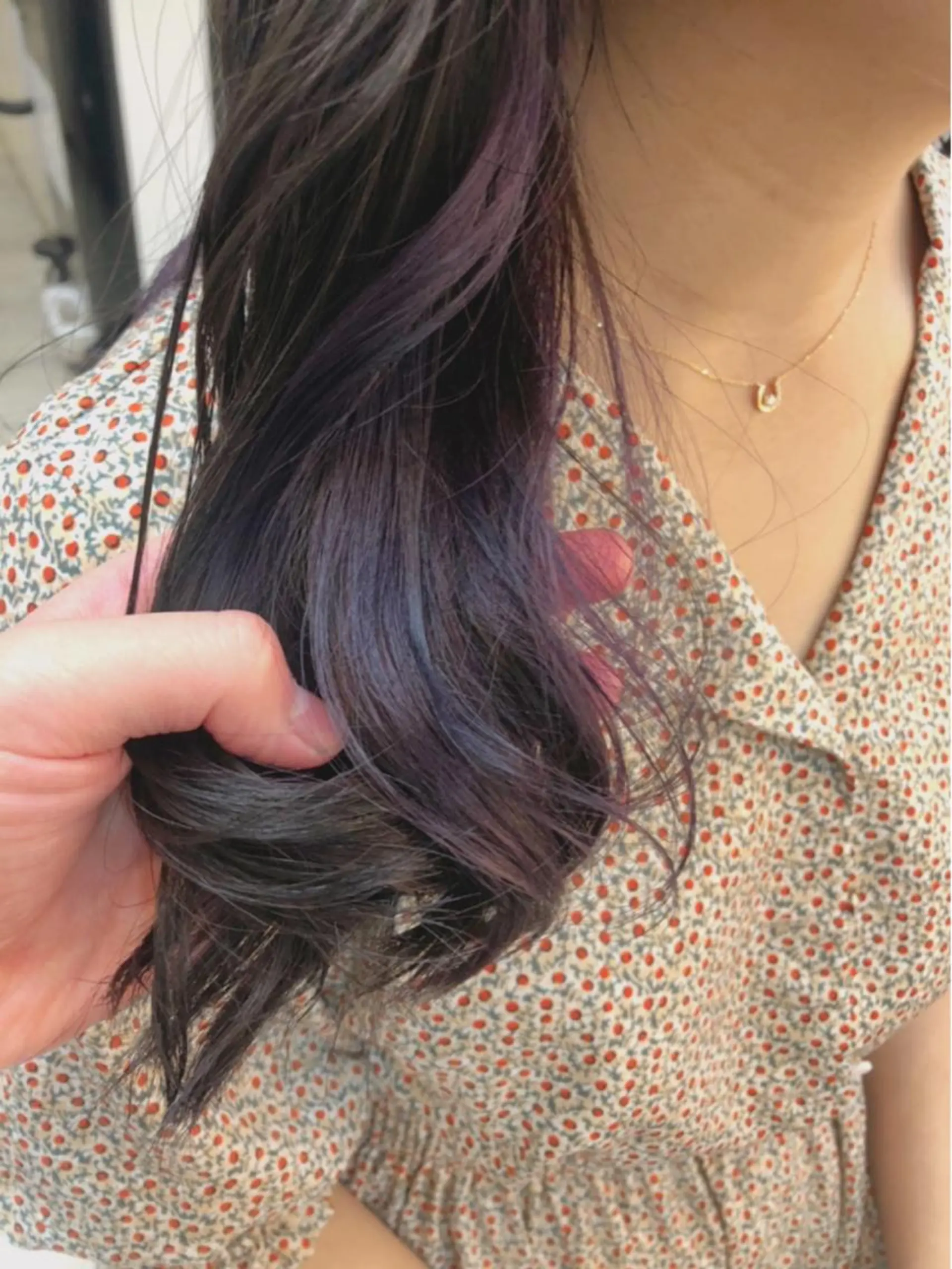 セミロング カラー インナーカラー いけがみ ゆかなのヘアスタイル