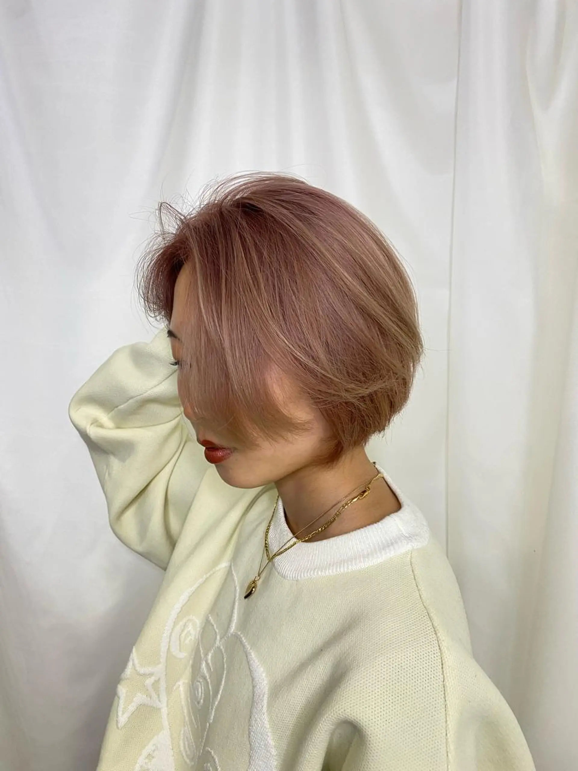 カラー カット ヘアカラー トリートメント 鵜澤 華乃音のヘアスタイル