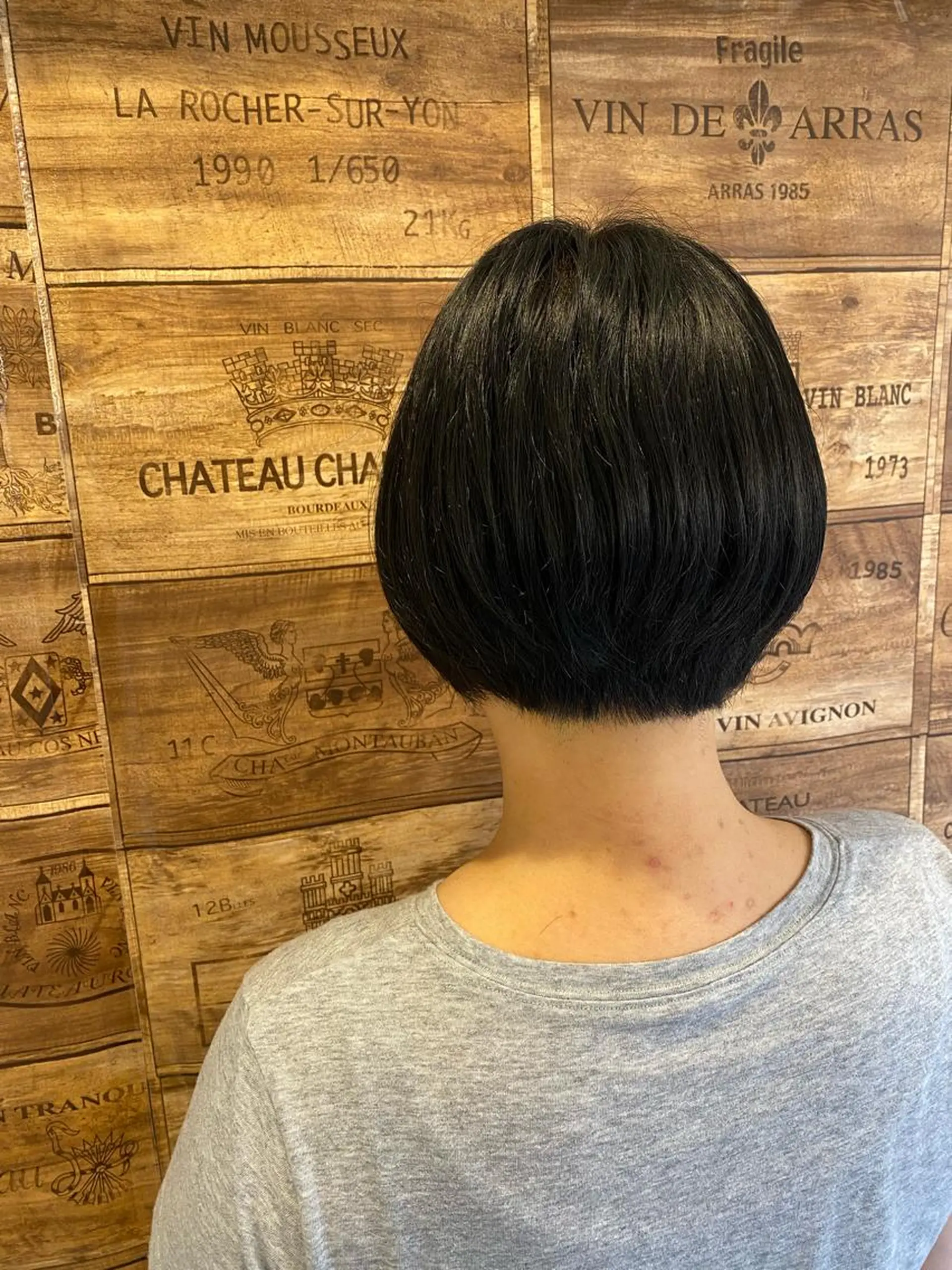 ショート な つのヘアスタイル