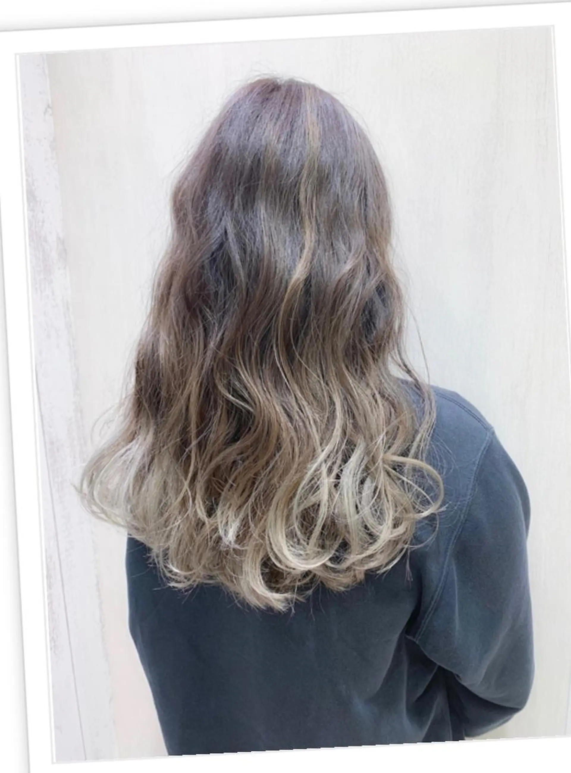 ミディアム カラーリスト菅澤 岳のヘアスタイル