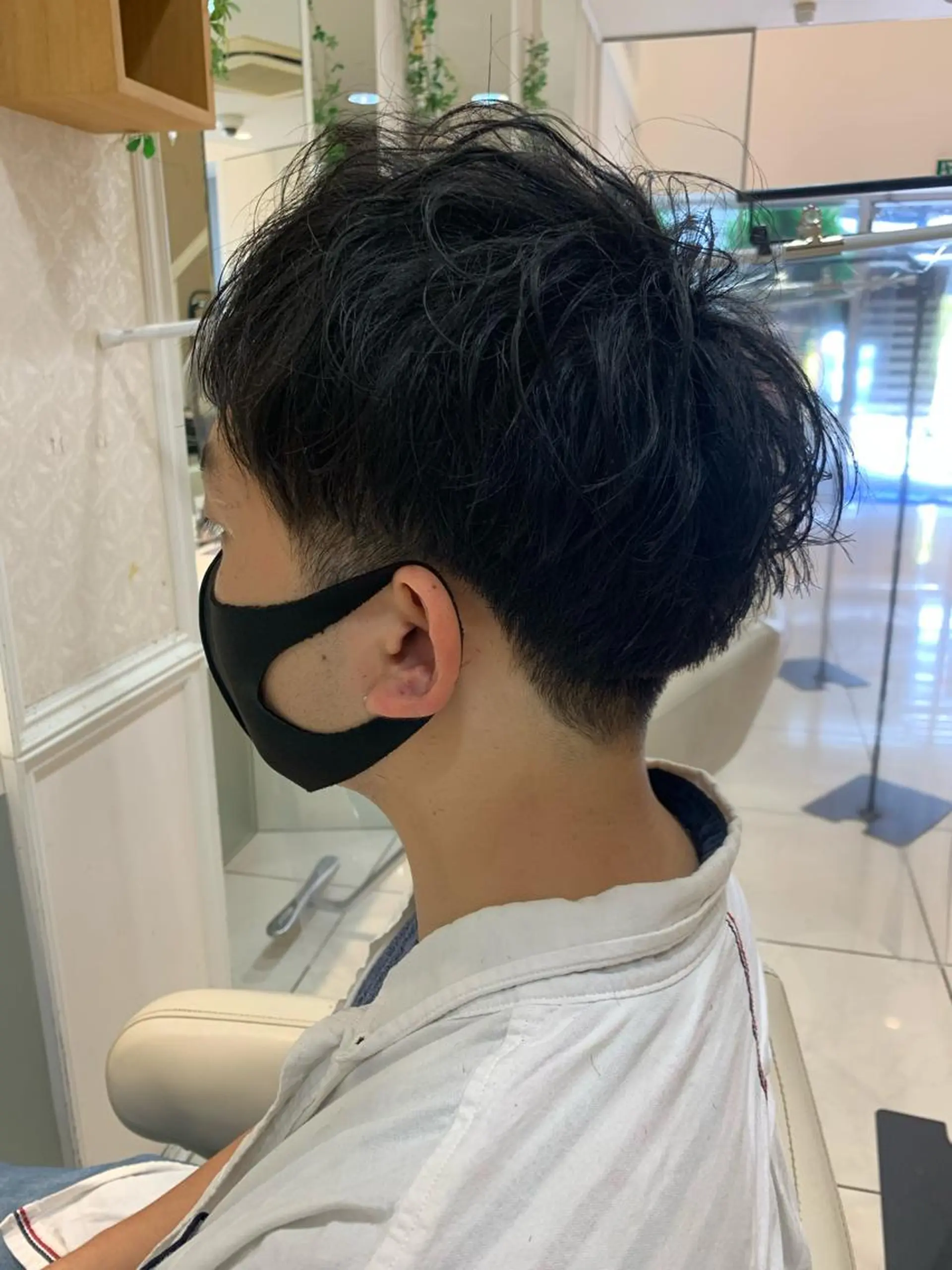 メンズ 刈り上げ 毛流れが作れる 縮毛矯正/渡部純生のヘアスタイル