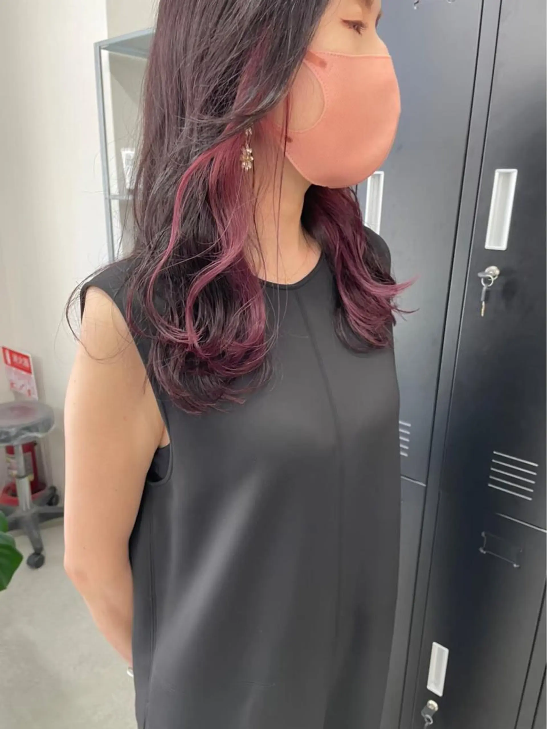 セミロング カラー ネイル マツエク・マツパ アイブロウ ショートボブ セミロングパーマ バレイヤージュ ブリーチ ケアブリーチ hair terra ce M奈良店のヘアスタイル