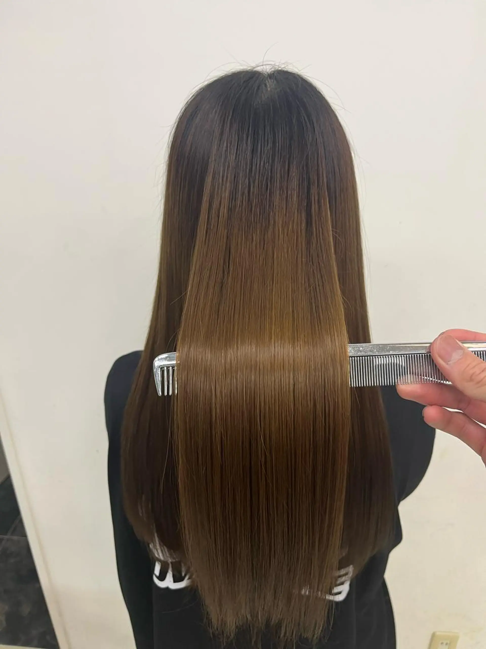 セミロング float浦和美園所属・float浦和美園店 藍野賢也のヘアスタイル