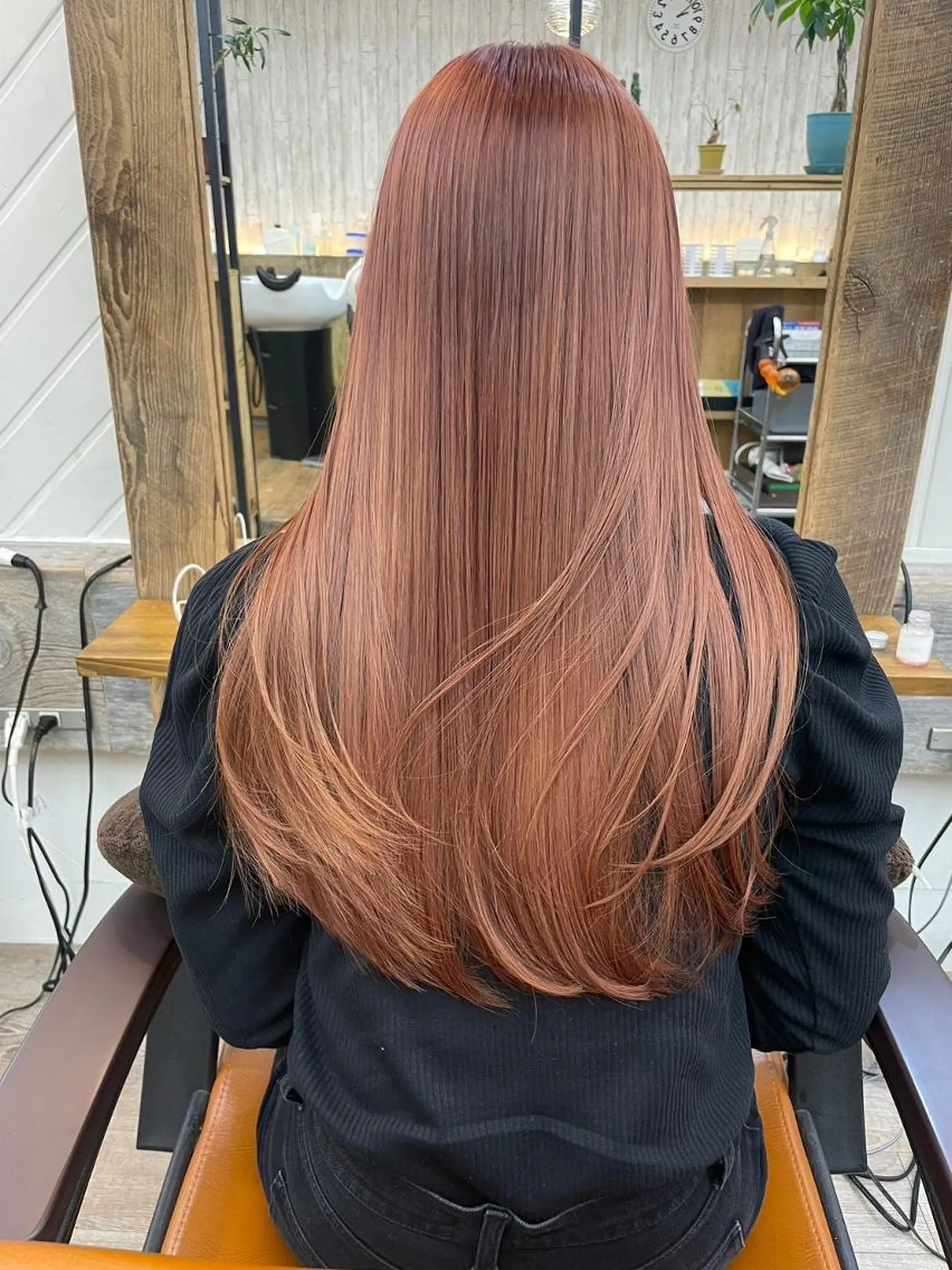 セミロング カラー パーマ ヘアアレンジ アディクシーカラー アッシュ バレイヤージュ ベージュカラー ブリーチ newi grande 横浜店のヘアスタイル