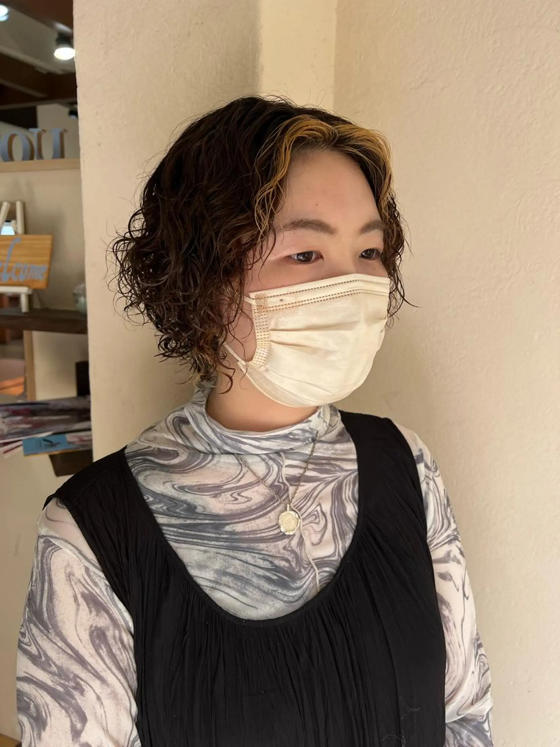 ミディアム パーマ ミディアムパーマ カット パーマ 仕上がり満足度 No.1池田篤史のヘアスタイル