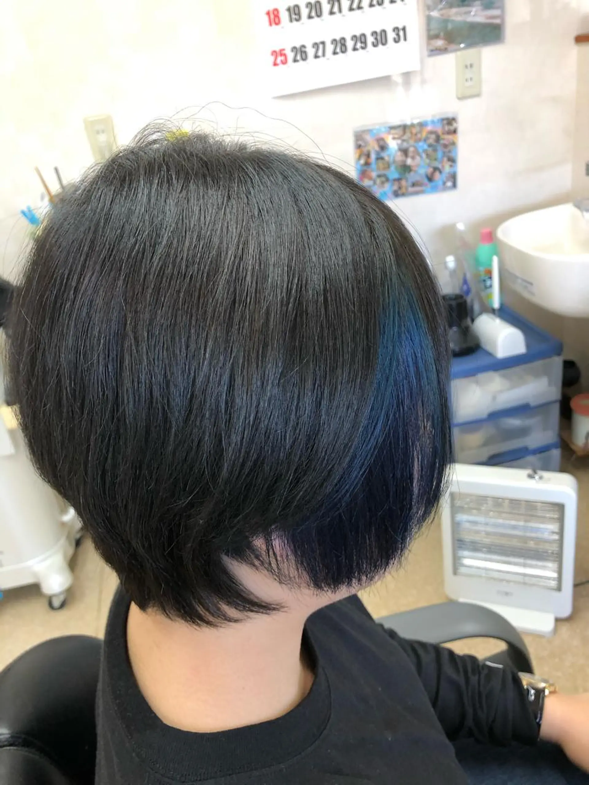 ショート カラー スターダスト 石塚 浩のヘアスタイル