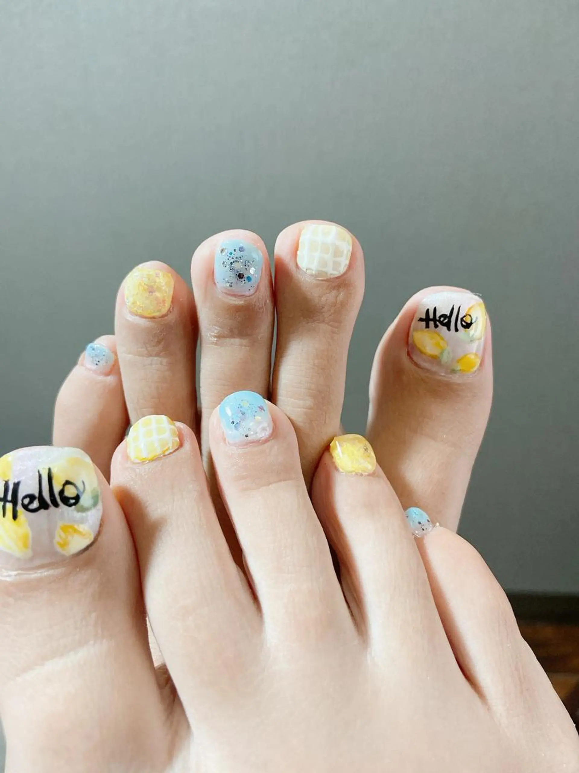 ネイル フットネイル 持ち込み lulucharis nailのネイルデザイン