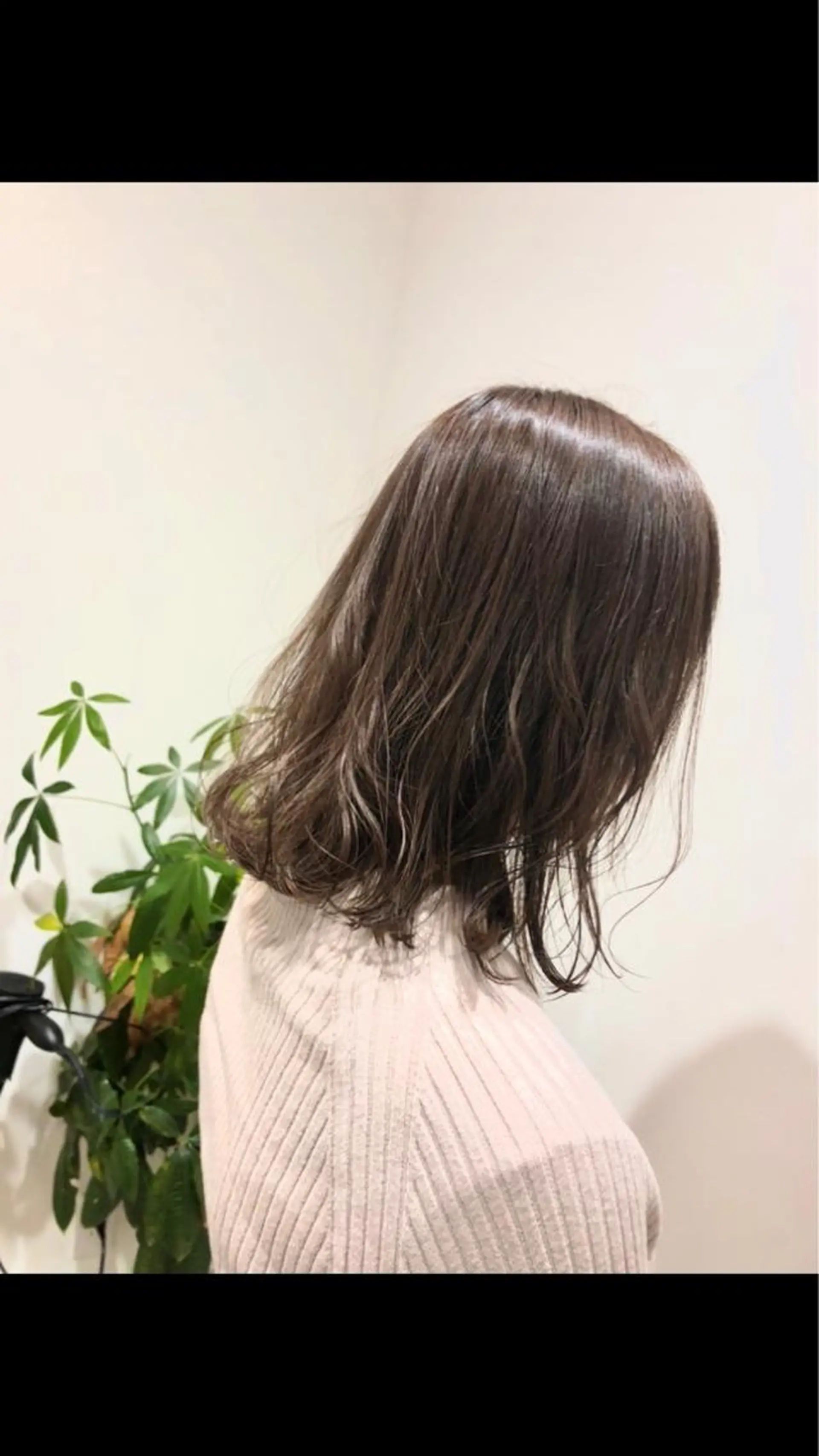 カラー 三村 桜生のヘアスタイル