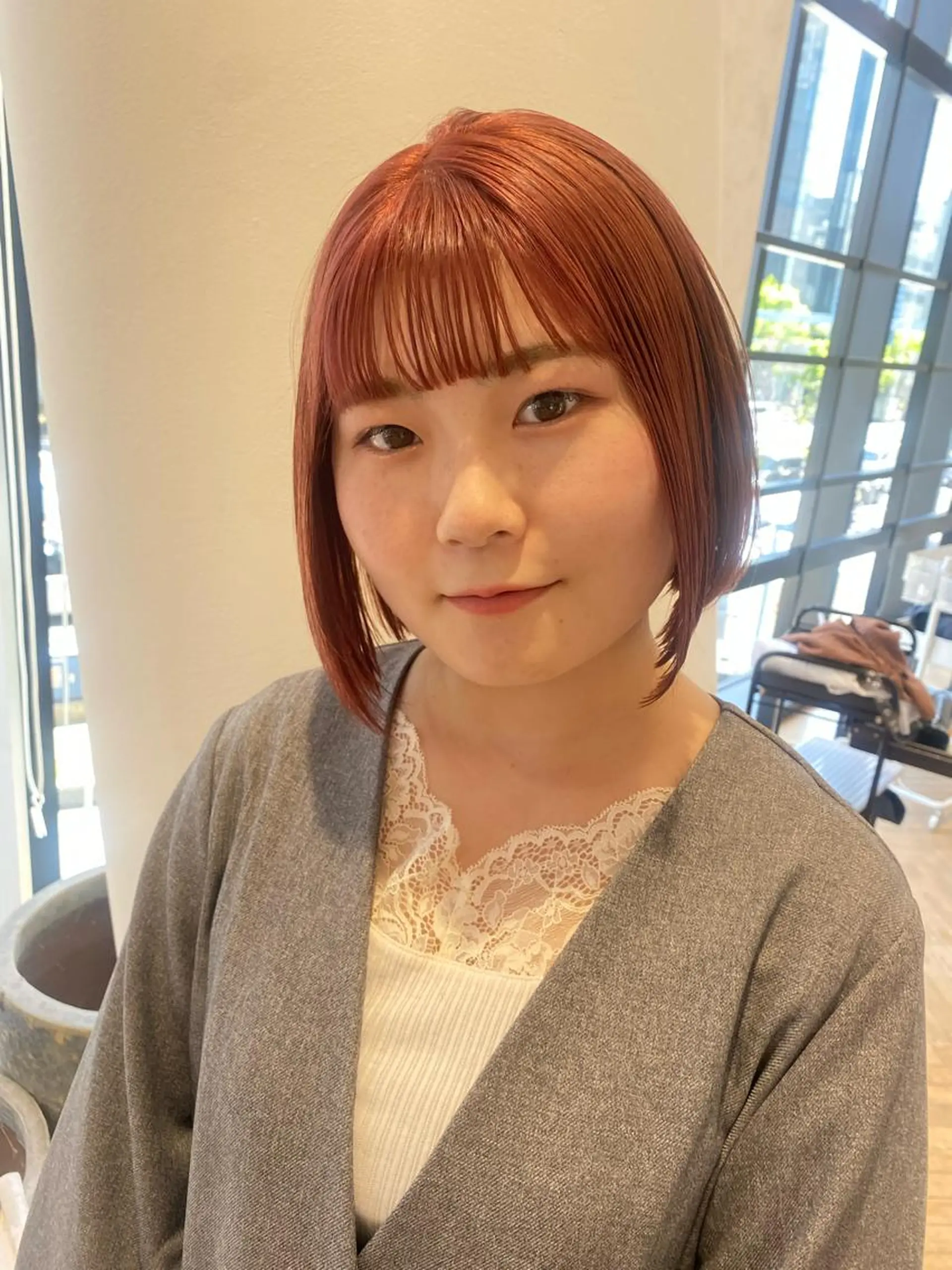ショート カラー ブリーチ ピンクカラー ボブ 増井 彩乃のヘアスタイル