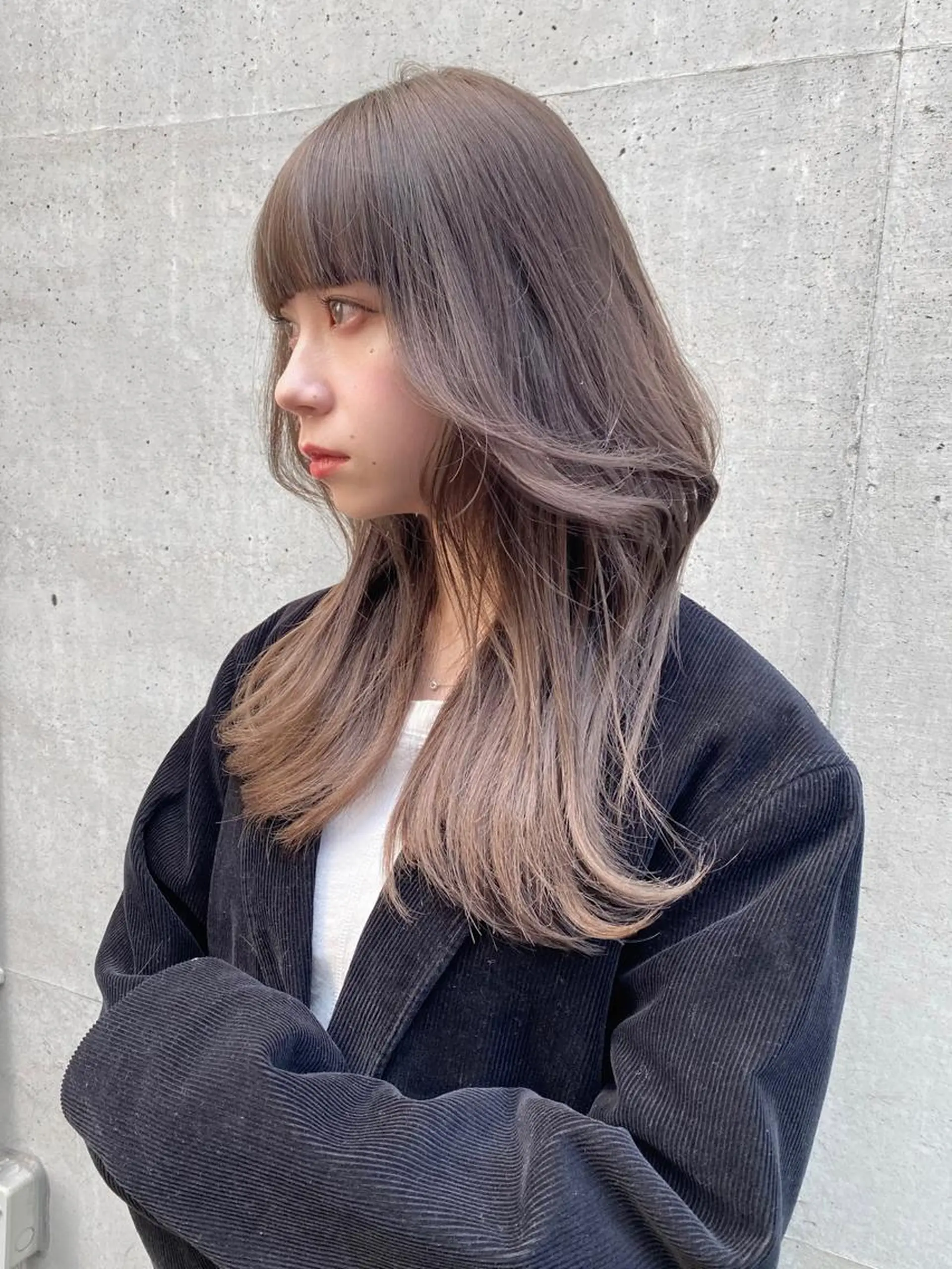 ロング カラー くびれヘア 顔まわりレイヤー レイヤーカット レイヤー/顔周り /透明感🩶高橋大のヘアスタイル