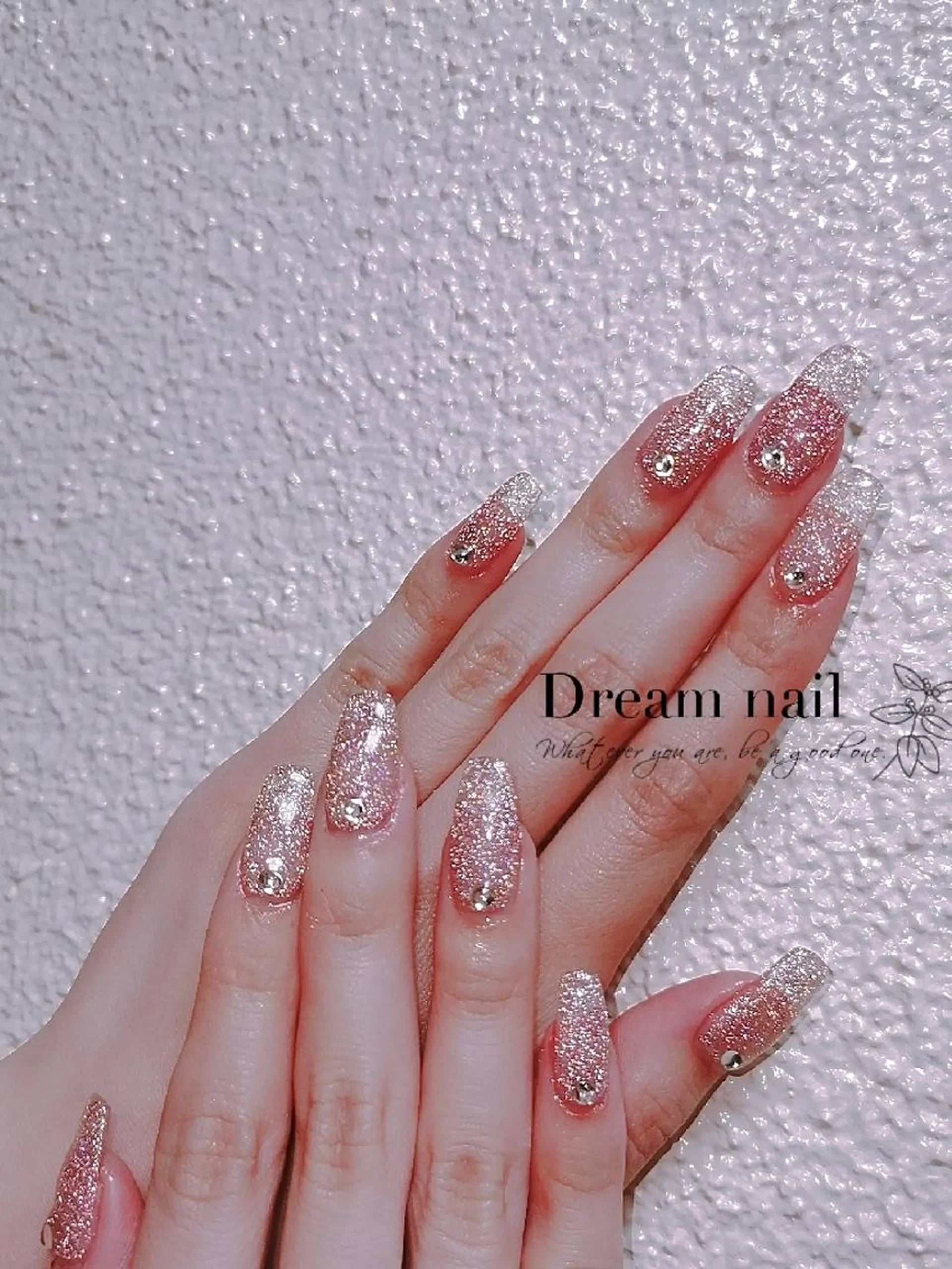 ネイル セミロング フラッシュネイル スカルプネイル フィルイン・深爪矯正 長さ出し🎀のネイルデザイン