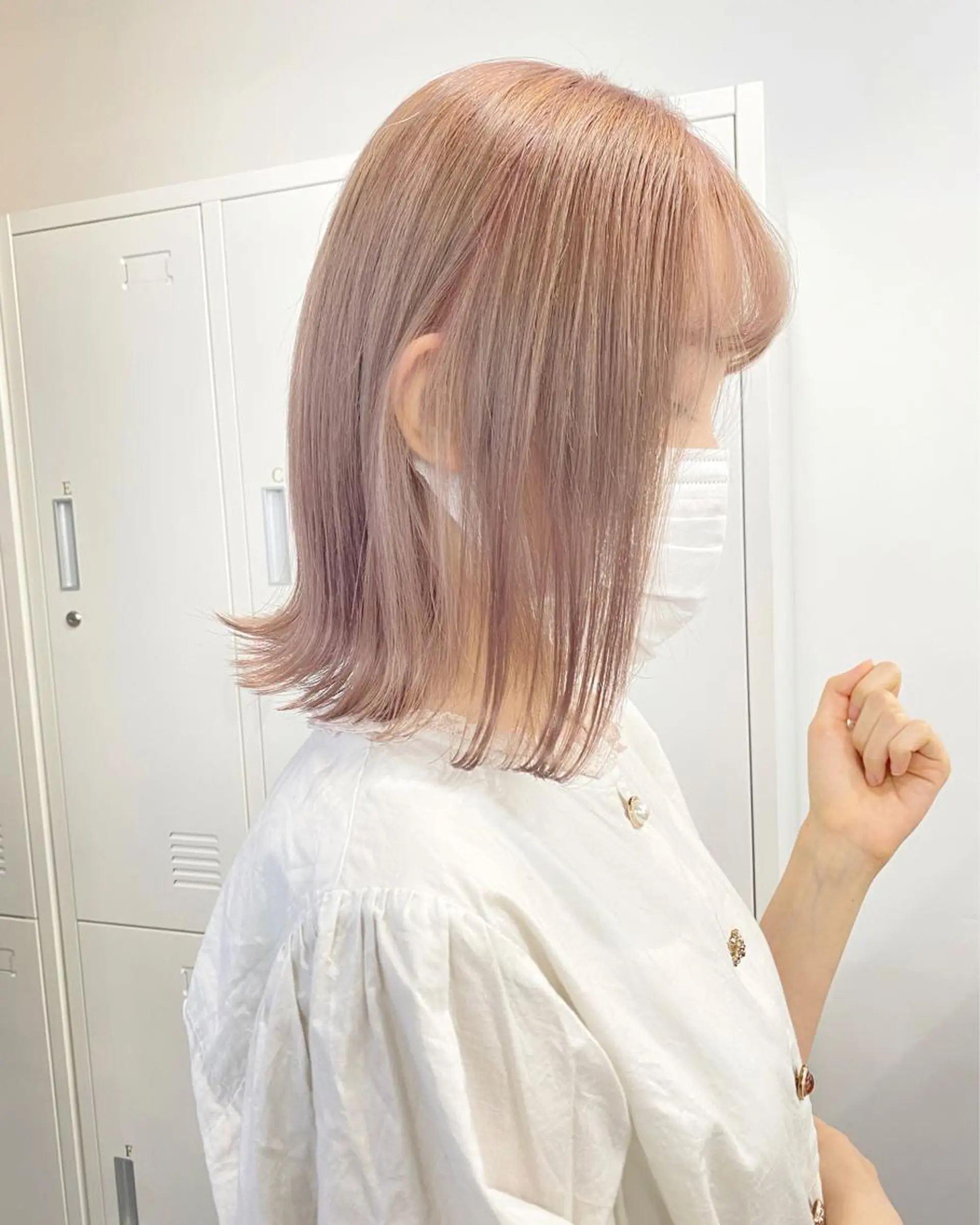 ミディアム カラー 似合わせベージュ 🍯ayumi🍯のヘアスタイル